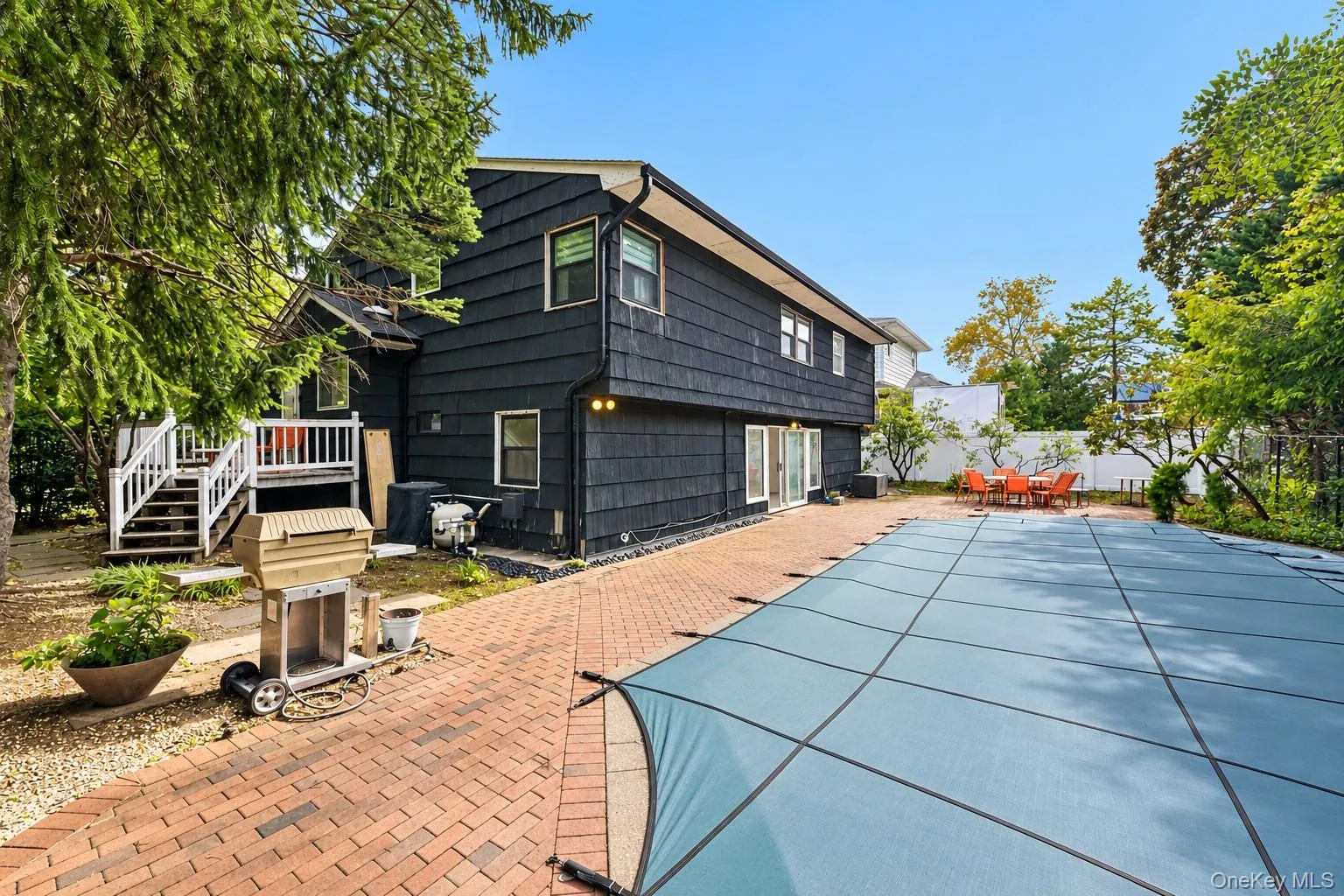 850 Oliver Street, Hempstead, NY, 5 Bedrooms Bedrooms, 9 Rooms Rooms,3 BathroomsBathrooms,Residential,For Rent,Oliver,0,1058593 850 Oliver Street, Hempstead, NY, 5 Bedrooms Bedrooms, 9 Rooms Rooms,3 BathroomsBathrooms,Residential,For Rent,Oliver,0,1058593