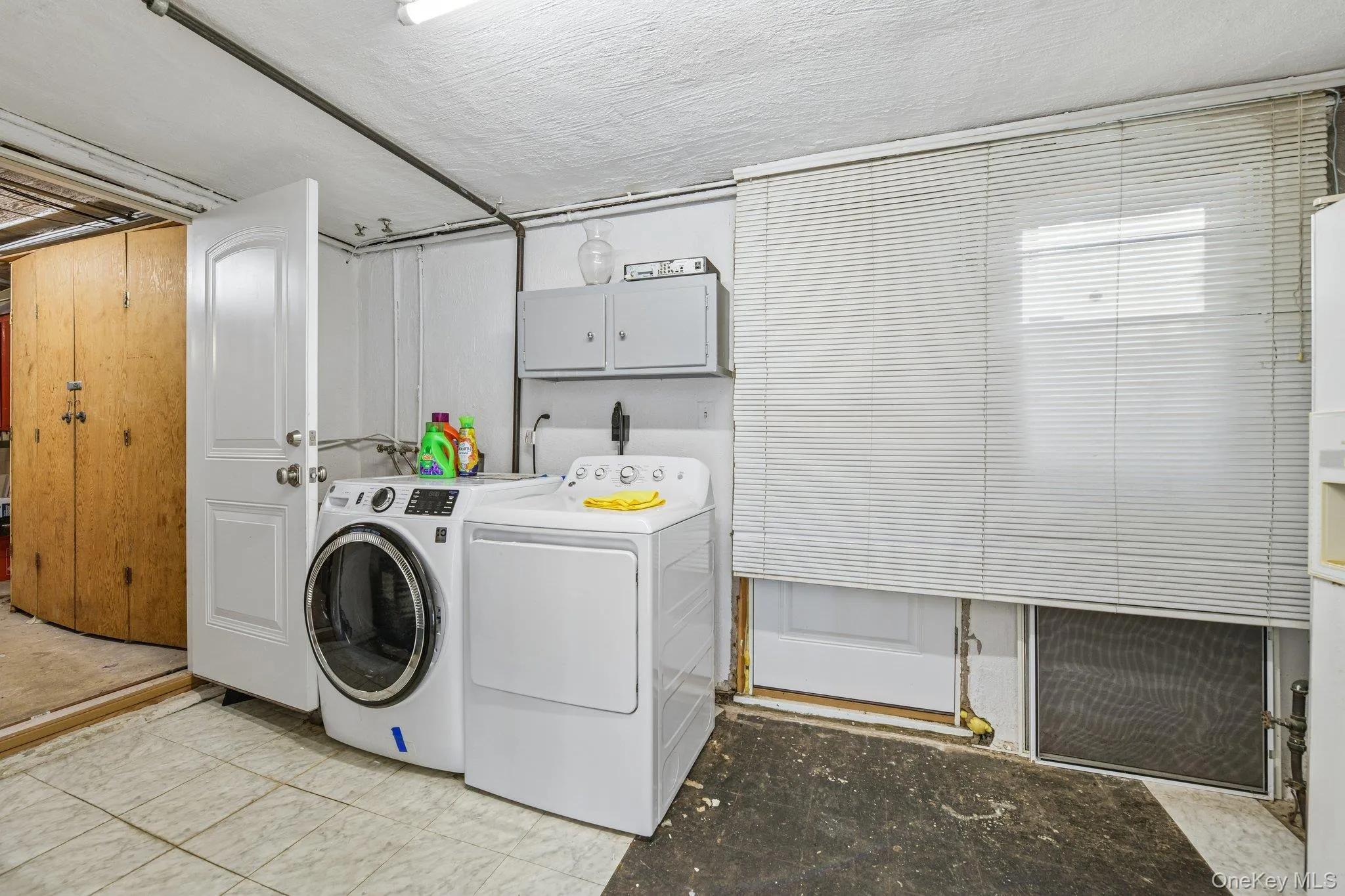 850 Oliver Street, Hempstead, NY, 5 Bedrooms Bedrooms, 9 Rooms Rooms,3 BathroomsBathrooms,Residential,For Rent,Oliver,0,1058593 850 Oliver Street, Hempstead, NY, 5 Bedrooms Bedrooms, 9 Rooms Rooms,3 BathroomsBathrooms,Residential,For Rent,Oliver,0,1058593