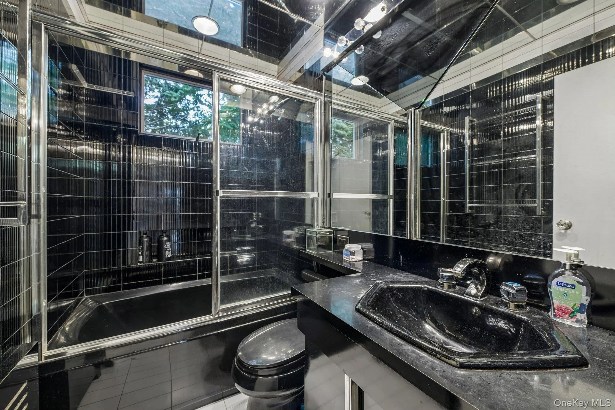 850 Oliver Street, Hempstead, NY, 5 Bedrooms Bedrooms, 9 Rooms Rooms,3 BathroomsBathrooms,Residential,For Rent,Oliver,0,1058593 850 Oliver Street, Hempstead, NY, 5 Bedrooms Bedrooms, 9 Rooms Rooms,3 BathroomsBathrooms,Residential,For Rent,Oliver,0,1058593