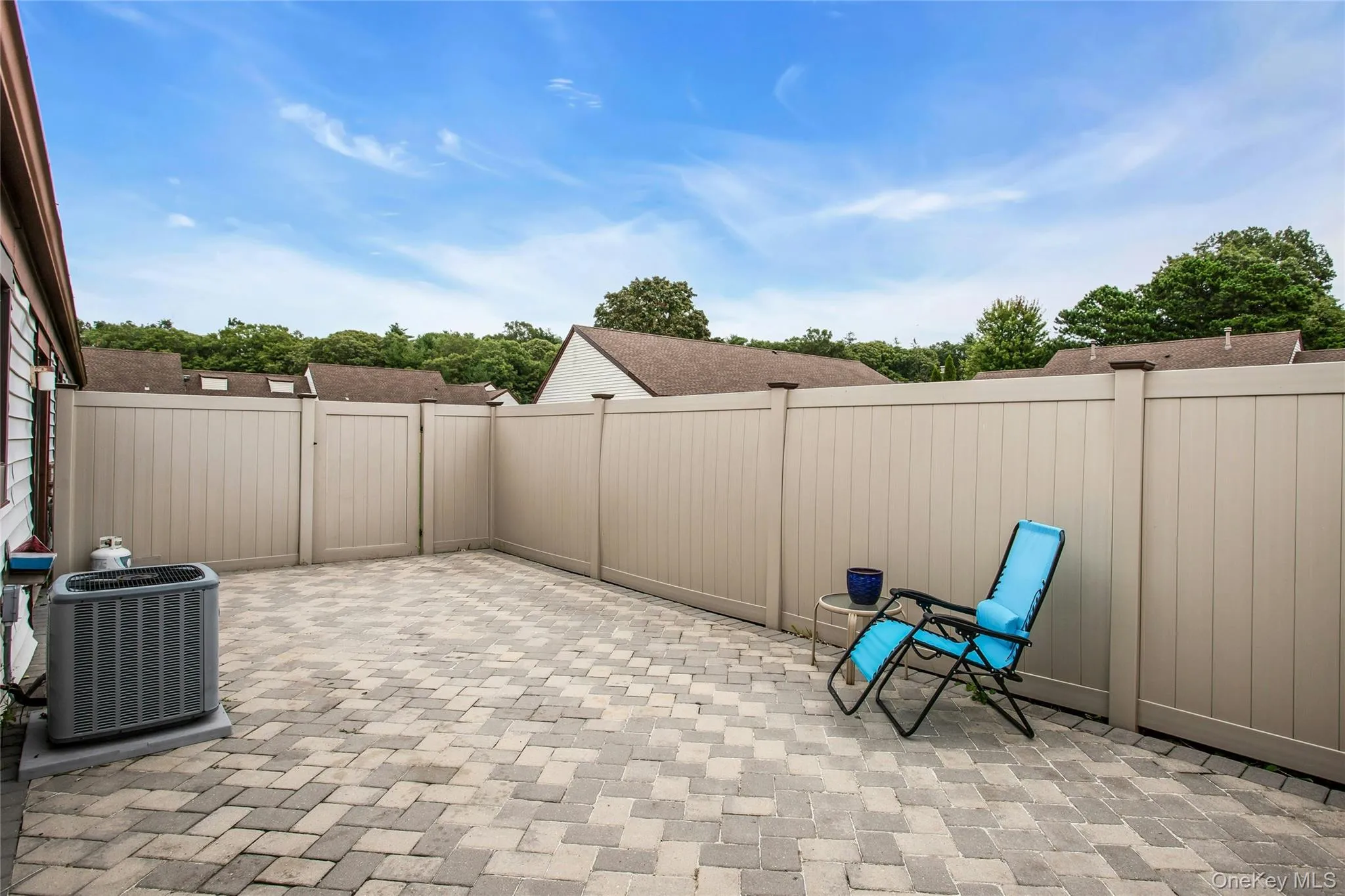 94 Gauguin Court, Brookhaven, NY, 2 Bedrooms Bedrooms, 4 Rooms Rooms,1 BathroomBathrooms,Residential,For Rent,Gauguin,0,1058597 94 Gauguin Court, Brookhaven, NY, 2 Bedrooms Bedrooms, 4 Rooms Rooms,1 BathroomBathrooms,Residential,For Rent,Gauguin,0,1058597