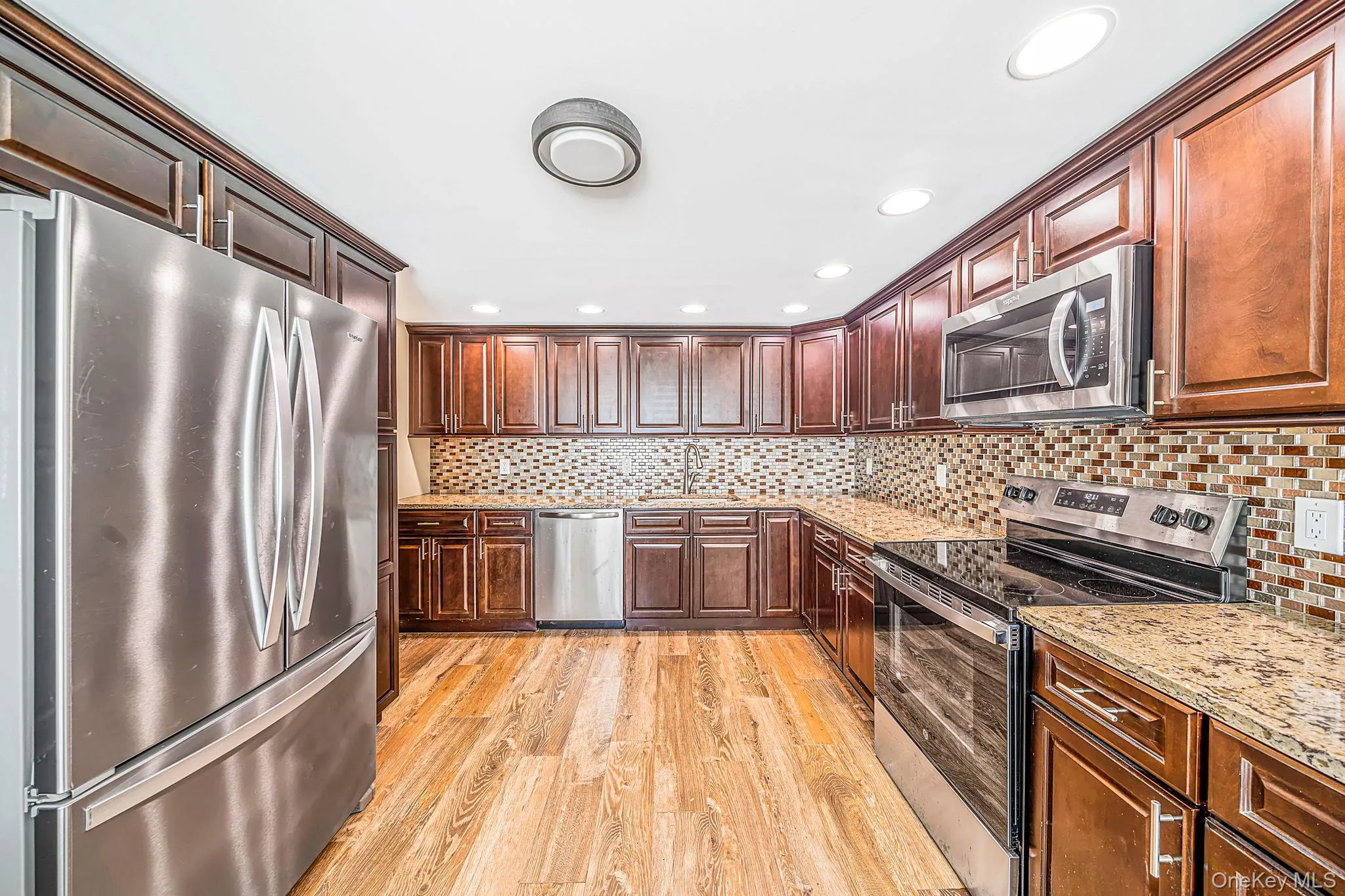 27 Lehigh Lane, Brookhaven, NY, 4 Bedrooms Bedrooms, 10 Rooms Rooms,2 BathroomsBathrooms,Residential,For Rent,Lehigh,0,1058608 27 Lehigh Lane, Brookhaven, NY, 4 Bedrooms Bedrooms, 10 Rooms Rooms,2 BathroomsBathrooms,Residential,For Rent,Lehigh,0,1058608