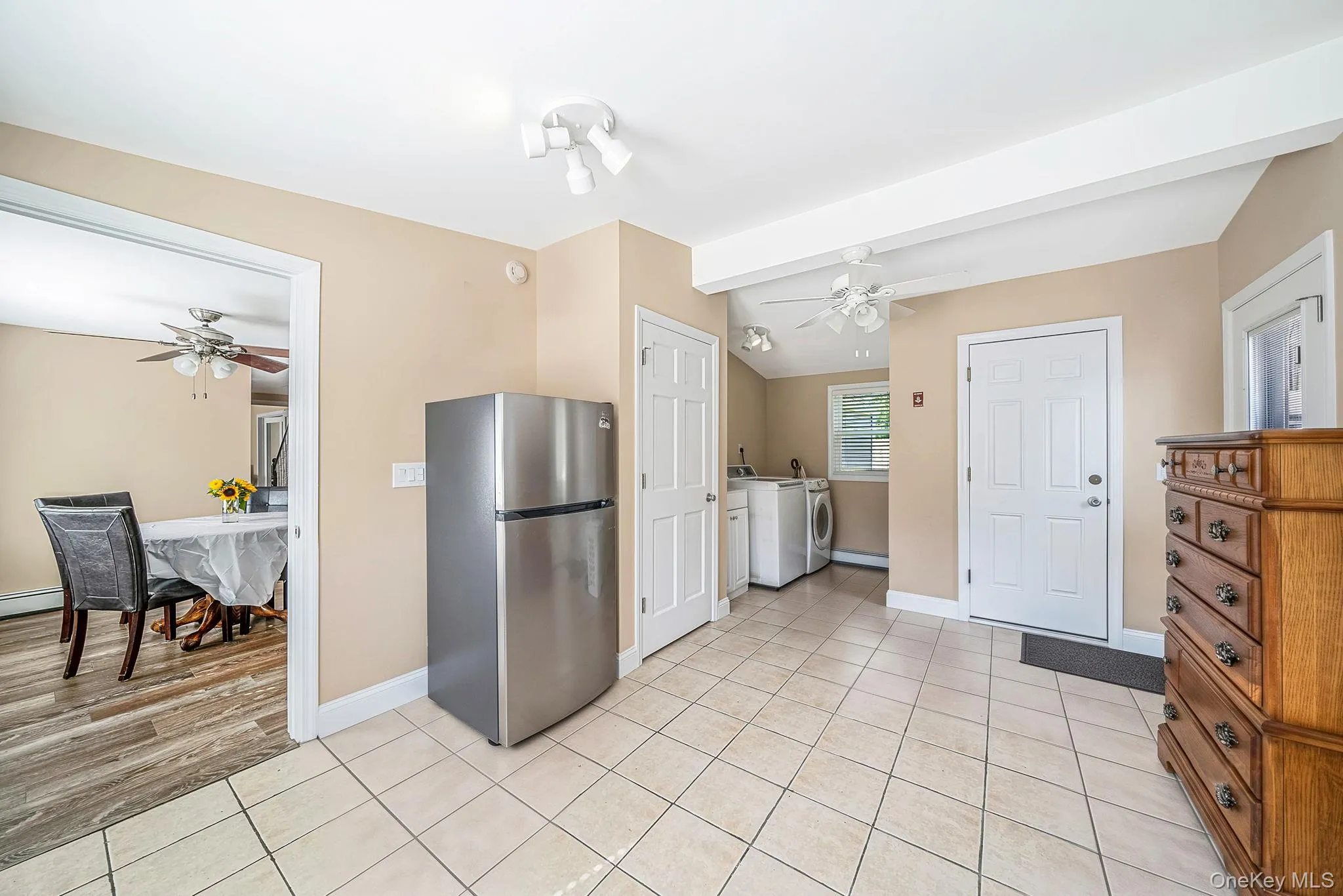 27 Lehigh Lane, Brookhaven, NY, 4 Bedrooms Bedrooms, 10 Rooms Rooms,2 BathroomsBathrooms,Residential,For Rent,Lehigh,0,1058608 27 Lehigh Lane, Brookhaven, NY, 4 Bedrooms Bedrooms, 10 Rooms Rooms,2 BathroomsBathrooms,Residential,For Rent,Lehigh,0,1058608