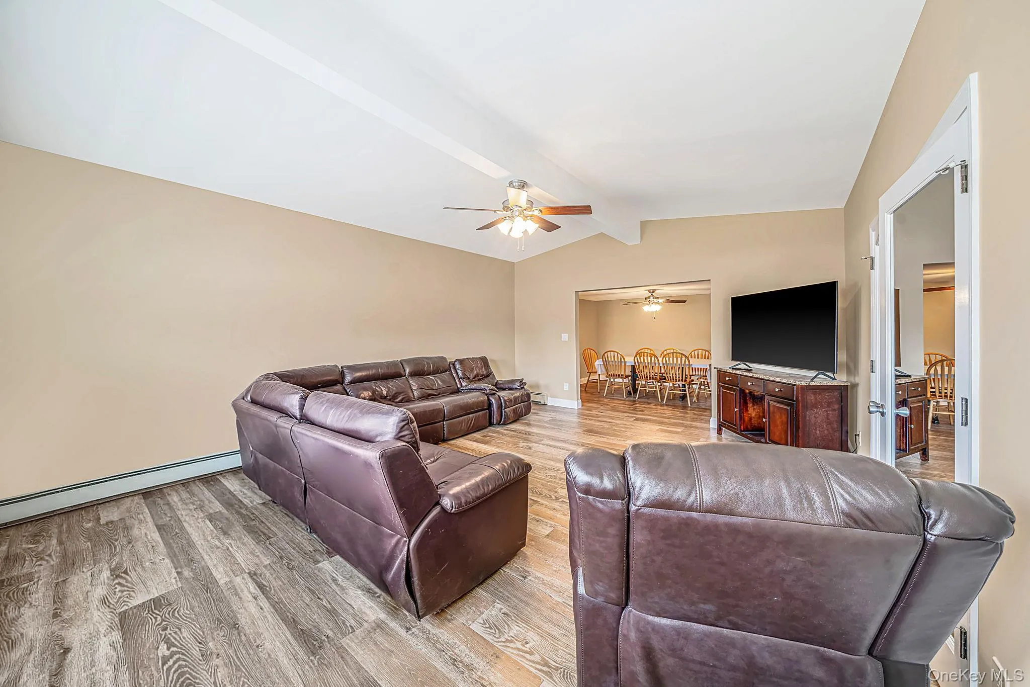 27 Lehigh Lane, Brookhaven, NY, 4 Bedrooms Bedrooms, 10 Rooms Rooms,2 BathroomsBathrooms,Residential,For Rent,Lehigh,0,1058608 27 Lehigh Lane, Brookhaven, NY, 4 Bedrooms Bedrooms, 10 Rooms Rooms,2 BathroomsBathrooms,Residential,For Rent,Lehigh,0,1058608