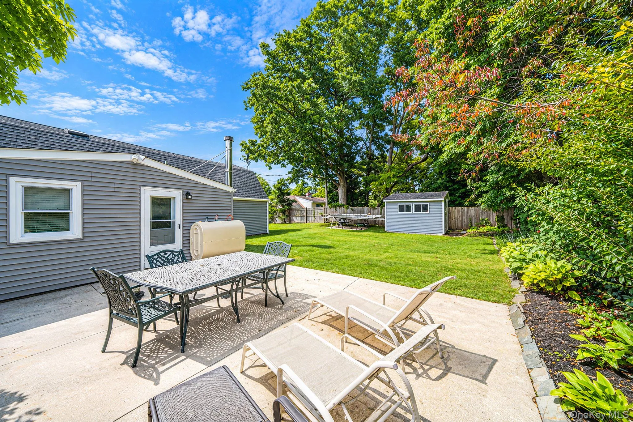 27 Lehigh Lane, Brookhaven, NY, 4 Bedrooms Bedrooms, 10 Rooms Rooms,2 BathroomsBathrooms,Residential,For Rent,Lehigh,0,1058608 27 Lehigh Lane, Brookhaven, NY, 4 Bedrooms Bedrooms, 10 Rooms Rooms,2 BathroomsBathrooms,Residential,For Rent,Lehigh,0,1058608