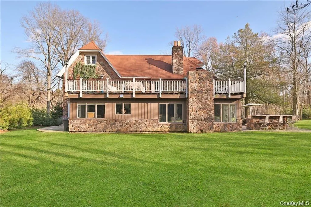 245 Townline Road, Orangetown, NY, 5 Bedroom Bedrooms, 10 Room Rooms,3 BathroomBathrooms,Residential Lease,For Rent,Townline,0,1058611 245 Townline Road, Orangetown, NY, 5 Bedroom Bedrooms, 10 Room Rooms,3 BathroomBathrooms,Residential Lease,For Rent,Townline,0,1058611