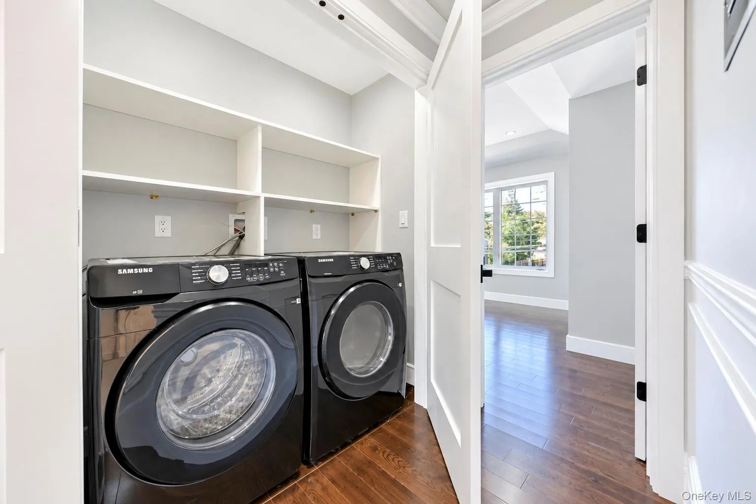 29 East Street, Oyster Bay, NY, 5 Bedrooms Bedrooms, 12 Rooms Rooms,5 BathroomsBathrooms,Residential,For Rent,East,0,1058613 29 East Street, Oyster Bay, NY, 5 Bedrooms Bedrooms, 12 Rooms Rooms,5 BathroomsBathrooms,Residential,For Rent,East,0,1058613