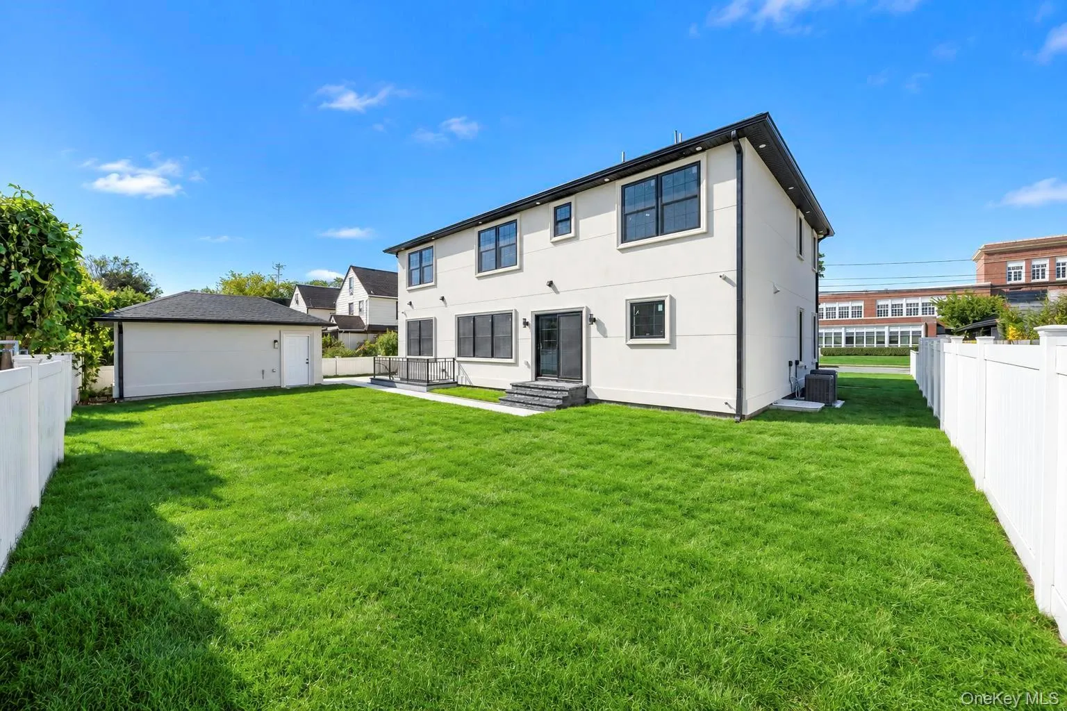 29 East Street, Oyster Bay, NY, 5 Bedrooms Bedrooms, 12 Rooms Rooms,5 BathroomsBathrooms,Residential,For Rent,East,0,1058613 29 East Street, Oyster Bay, NY, 5 Bedrooms Bedrooms, 12 Rooms Rooms,5 BathroomsBathrooms,Residential,For Rent,East,0,1058613
