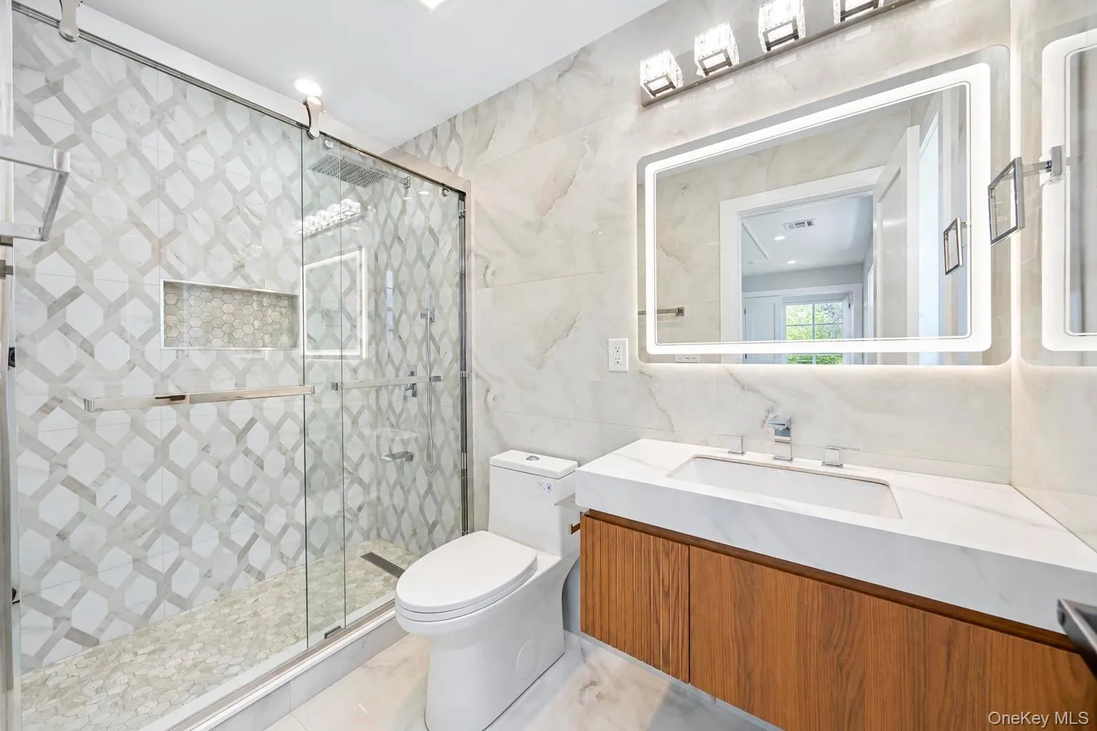 29 East Street, Oyster Bay, NY, 5 Bedrooms Bedrooms, 12 Rooms Rooms,5 BathroomsBathrooms,Residential,For Rent,East,0,1058613 29 East Street, Oyster Bay, NY, 5 Bedrooms Bedrooms, 12 Rooms Rooms,5 BathroomsBathrooms,Residential,For Rent,East,0,1058613