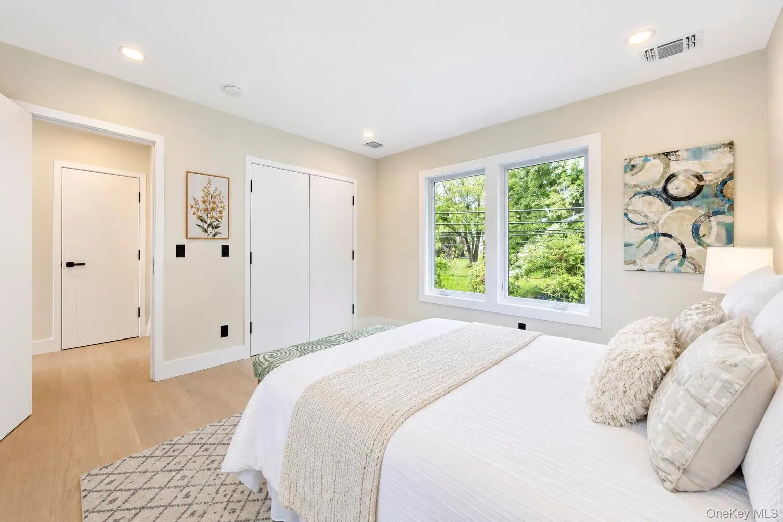 1 Garland Lane, Hempstead, NY, 5 Bedrooms Bedrooms, 10 Rooms Rooms,3 BathroomsBathrooms,Residential,For Rent,Garland,0,1058620 1 Garland Lane, Hempstead, NY, 5 Bedrooms Bedrooms, 10 Rooms Rooms,3 BathroomsBathrooms,Residential,For Rent,Garland,0,1058620