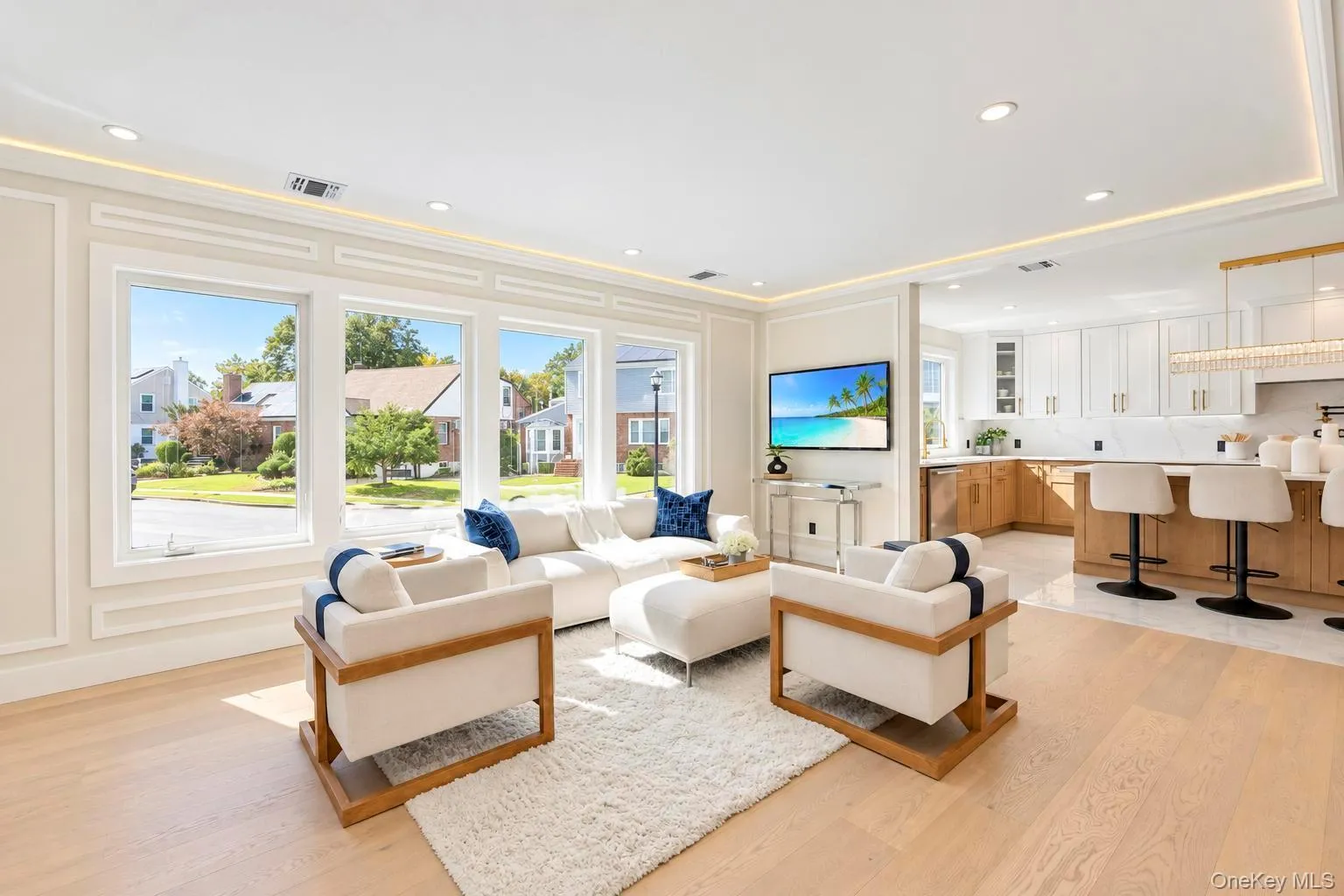 1 Garland Lane, Hempstead, NY, 5 Bedrooms Bedrooms, 10 Rooms Rooms,3 BathroomsBathrooms,Residential,For Rent,Garland,0,1058620 1 Garland Lane, Hempstead, NY, 5 Bedrooms Bedrooms, 10 Rooms Rooms,3 BathroomsBathrooms,Residential,For Rent,Garland,0,1058620