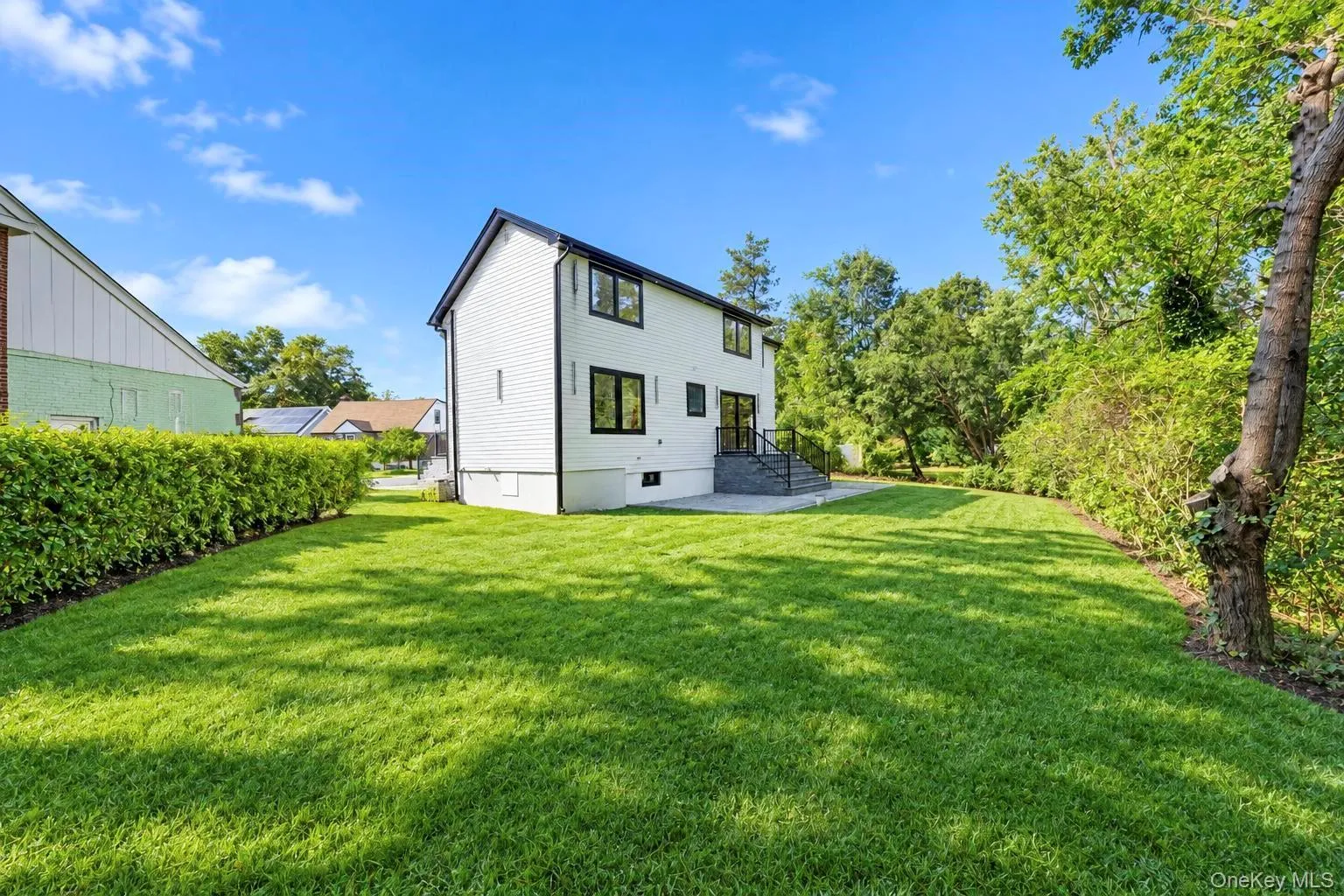 1 Garland Lane, Hempstead, NY, 5 Bedrooms Bedrooms, 10 Rooms Rooms,3 BathroomsBathrooms,Residential,For Rent,Garland,0,1058620 1 Garland Lane, Hempstead, NY, 5 Bedrooms Bedrooms, 10 Rooms Rooms,3 BathroomsBathrooms,Residential,For Rent,Garland,0,1058620