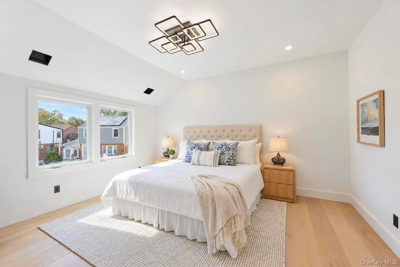 1 Garland Lane, Hempstead, NY, 5 Bedrooms Bedrooms, 10 Rooms Rooms,3 BathroomsBathrooms,Residential,For Rent,Garland,0,1058620 1 Garland Lane, Hempstead, NY, 5 Bedrooms Bedrooms, 10 Rooms Rooms,3 BathroomsBathrooms,Residential,For Rent,Garland,0,1058620