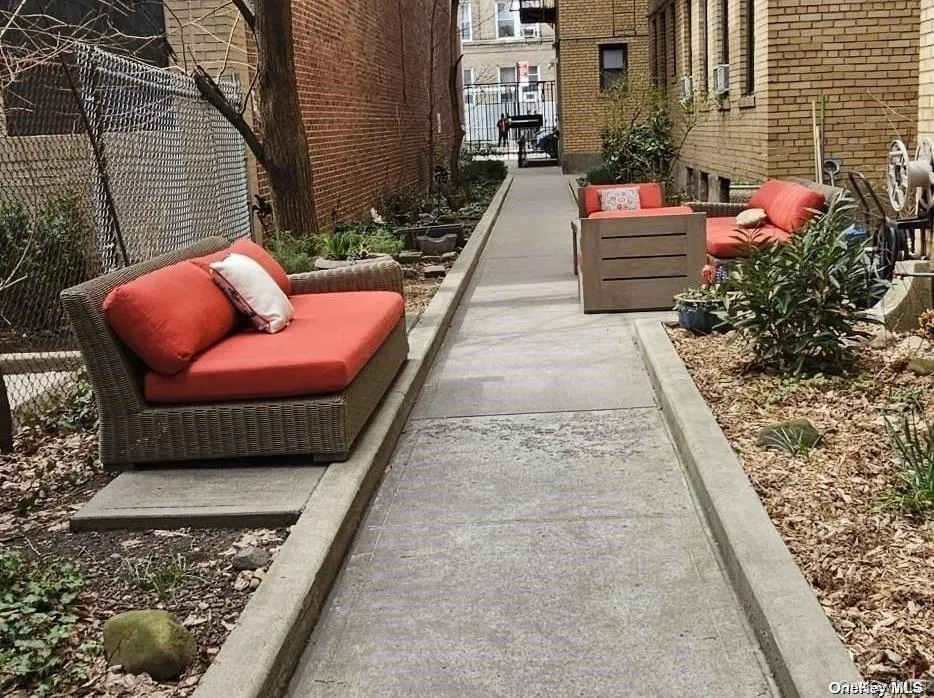 82-16 34th Avenue, New York, NY, 1 Bedroom Bedrooms, 3 Room Rooms,1 BathroomBathrooms,Residential Lease,For Rent,34th,0,1058622 82-16 34th Avenue, New York, NY, 1 Bedroom Bedrooms, 3 Room Rooms,1 BathroomBathrooms,Residential Lease,For Rent,34th,0,1058622