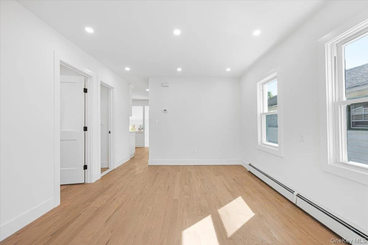 609 Hempstead Gardens Drive, Hempstead, NY, 3 Bedrooms Bedrooms, 6 Rooms Rooms,2 BathroomsBathrooms,Residential,For Rent,Hempstead Gardens,0,1058624 609 Hempstead Gardens Drive, Hempstead, NY, 3 Bedrooms Bedrooms, 6 Rooms Rooms,2 BathroomsBathrooms,Residential,For Rent,Hempstead Gardens,0,1058624