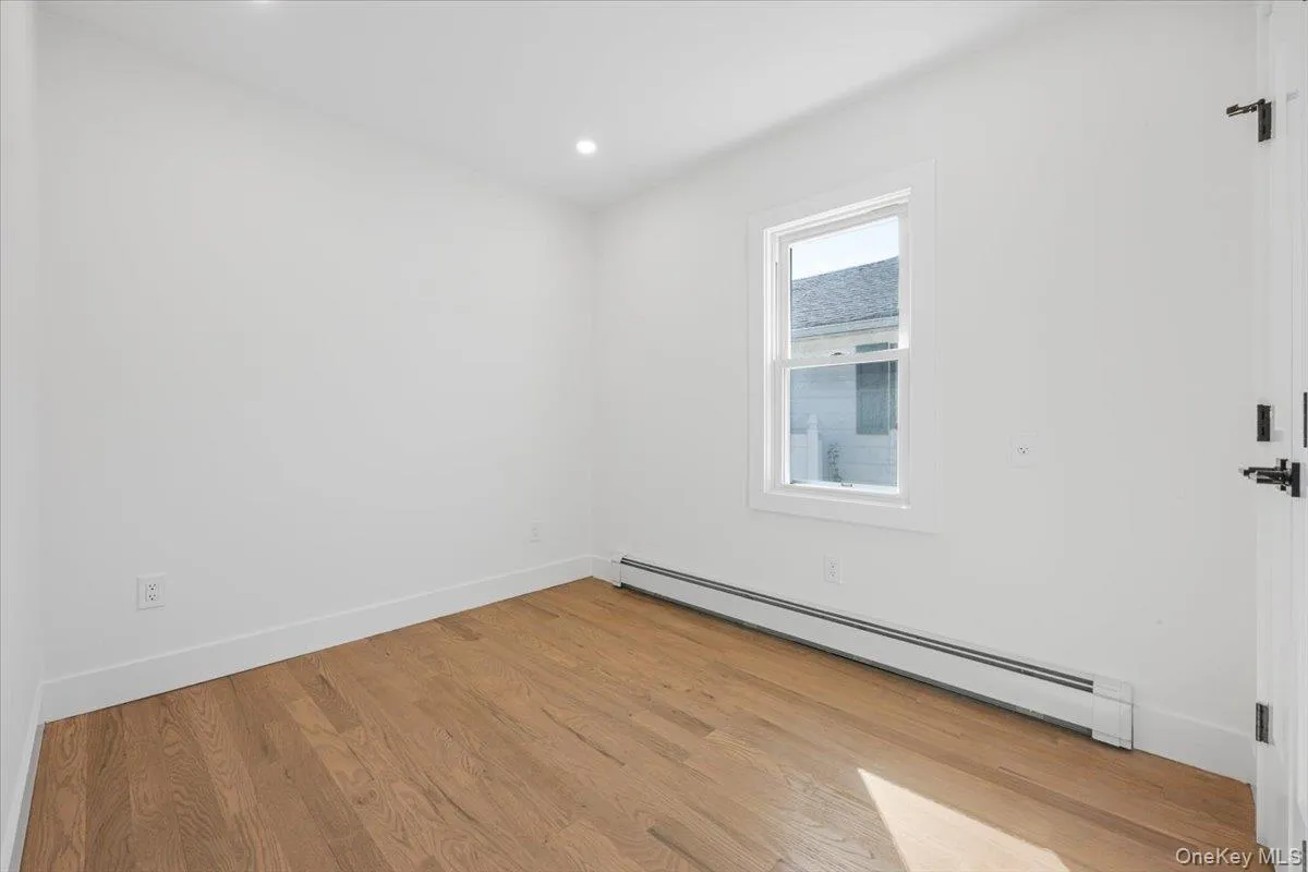 609 Hempstead Gardens Drive, Hempstead, NY, 3 Bedrooms Bedrooms, 6 Rooms Rooms,2 BathroomsBathrooms,Residential,For Rent,Hempstead Gardens,0,1058624 609 Hempstead Gardens Drive, Hempstead, NY, 3 Bedrooms Bedrooms, 6 Rooms Rooms,2 BathroomsBathrooms,Residential,For Rent,Hempstead Gardens,0,1058624