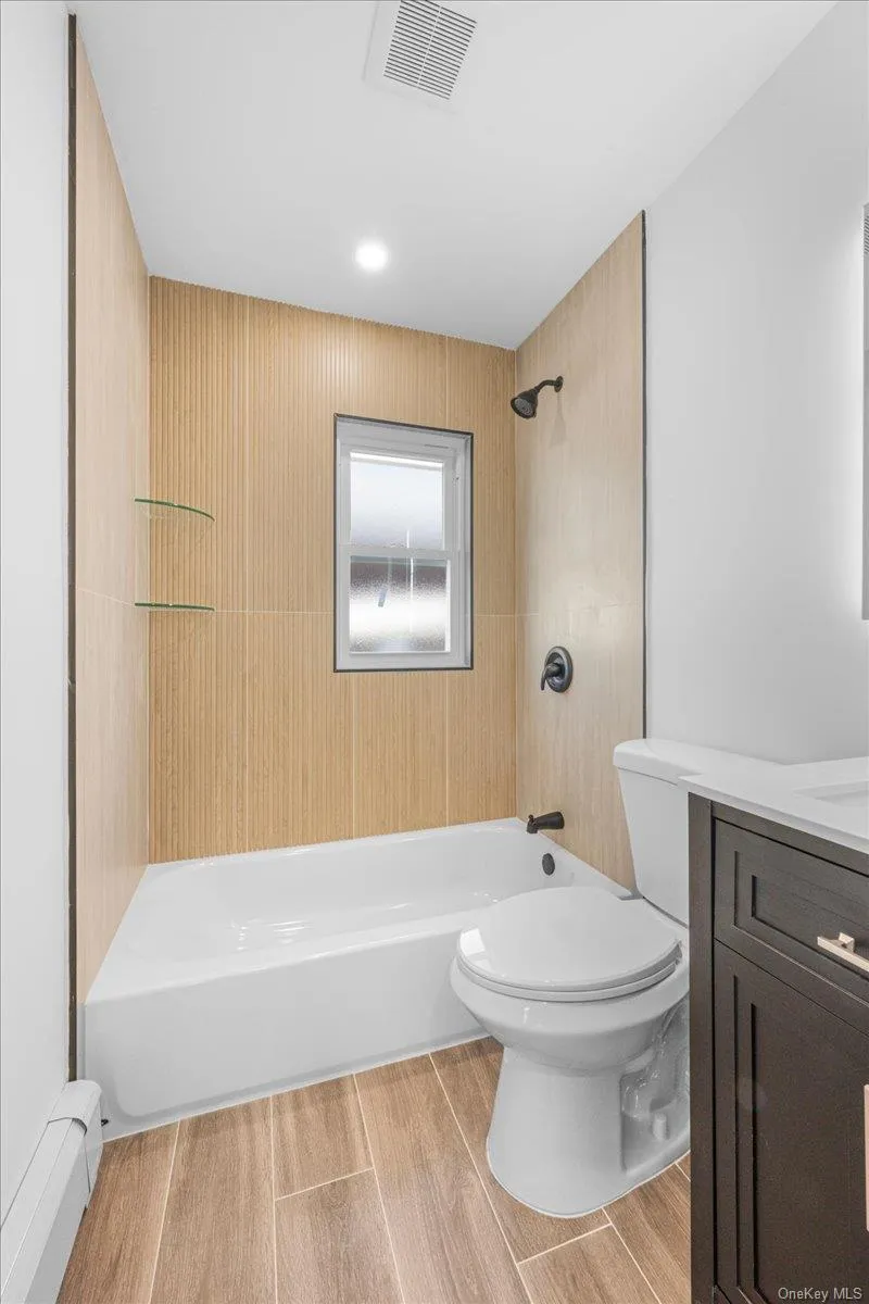 609 Hempstead Gardens Drive, Hempstead, NY, 3 Bedrooms Bedrooms, 6 Rooms Rooms,2 BathroomsBathrooms,Residential,For Rent,Hempstead Gardens,0,1058624 609 Hempstead Gardens Drive, Hempstead, NY, 3 Bedrooms Bedrooms, 6 Rooms Rooms,2 BathroomsBathrooms,Residential,For Rent,Hempstead Gardens,0,1058624