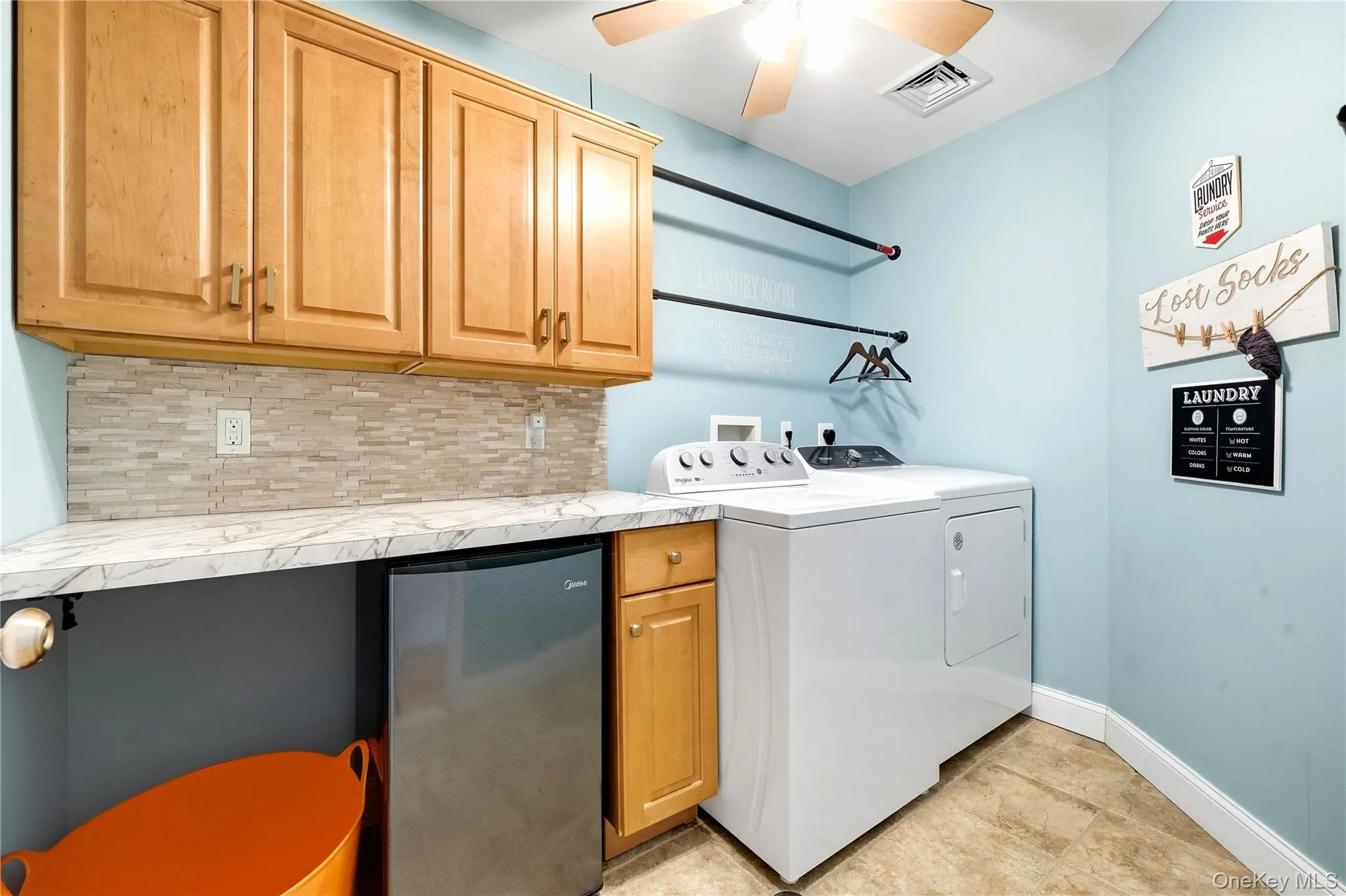 19 Judith Place, Islip, NY, 4 Bedrooms Bedrooms, 11 Rooms Rooms,2 BathroomsBathrooms,Residential,For Rent,Judith,0,1058631 19 Judith Place, Islip, NY, 4 Bedrooms Bedrooms, 11 Rooms Rooms,2 BathroomsBathrooms,Residential,For Rent,Judith,0,1058631