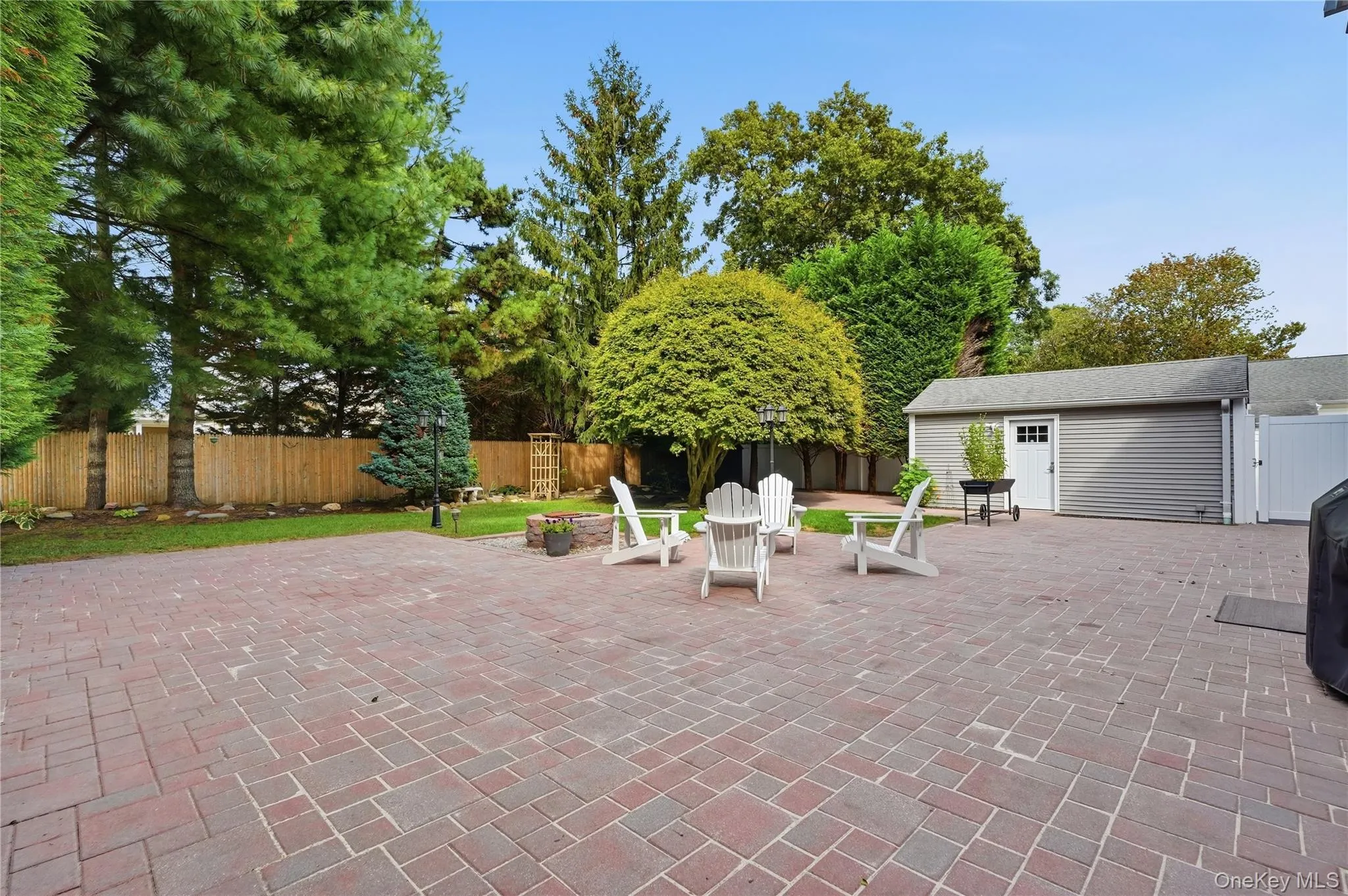 19 Judith Place, Islip, NY, 4 Bedrooms Bedrooms, 11 Rooms Rooms,2 BathroomsBathrooms,Residential,For Rent,Judith,0,1058631 19 Judith Place, Islip, NY, 4 Bedrooms Bedrooms, 11 Rooms Rooms,2 BathroomsBathrooms,Residential,For Rent,Judith,0,1058631