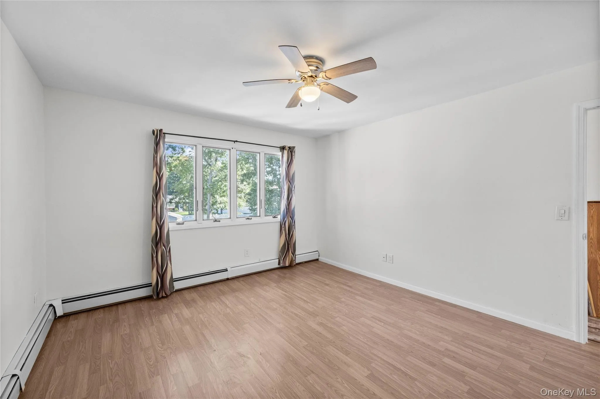 41 Powell Avenue, Brookhaven, NY, 4 Bedrooms Bedrooms, 9 Rooms Rooms,2 BathroomsBathrooms,Residential,For Rent,Powell,0,1058632 41 Powell Avenue, Brookhaven, NY, 4 Bedrooms Bedrooms, 9 Rooms Rooms,2 BathroomsBathrooms,Residential,For Rent,Powell,0,1058632