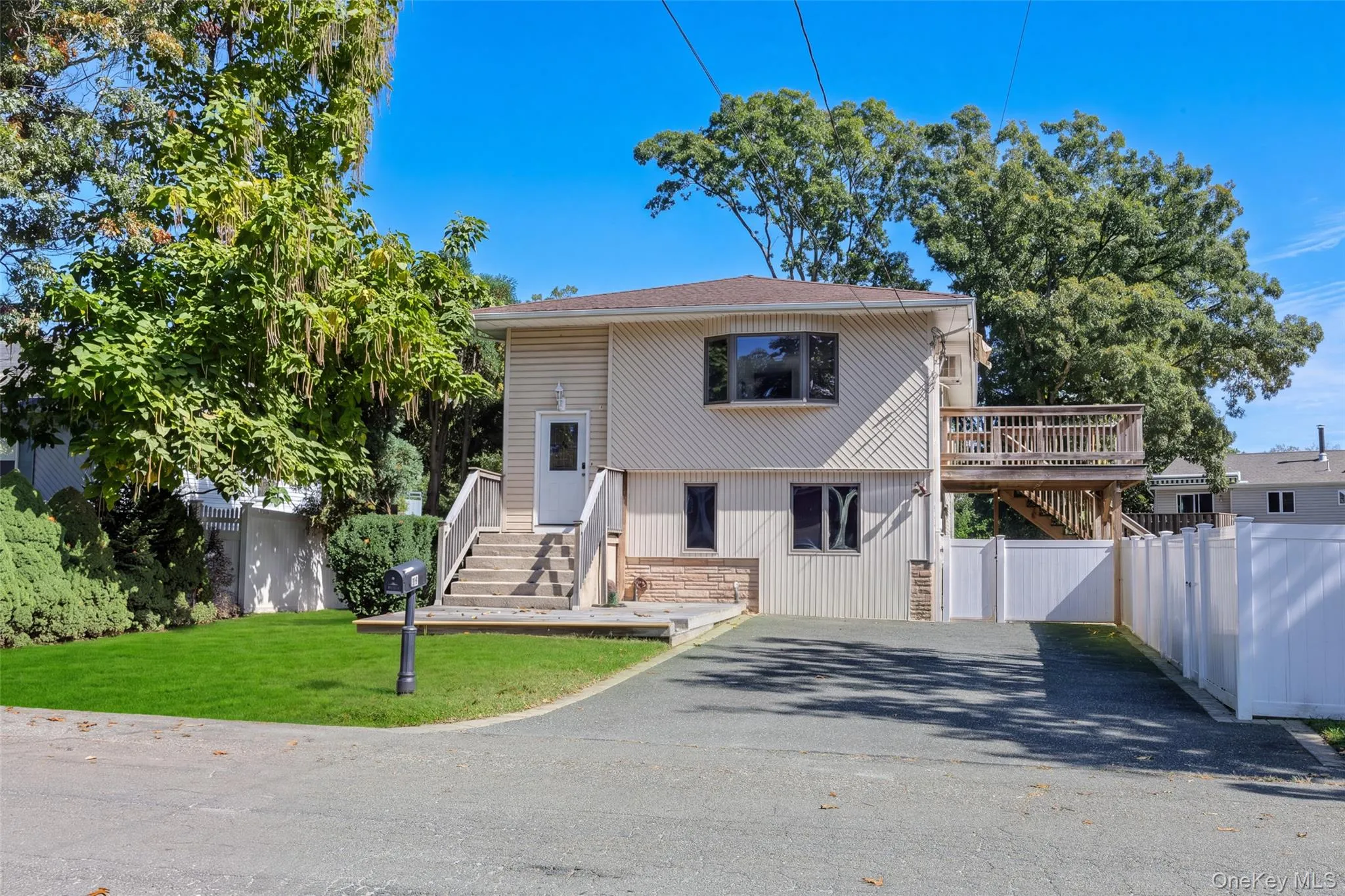 41 Powell Avenue, Brookhaven, NY, 4 Bedrooms Bedrooms, 9 Rooms Rooms,2 BathroomsBathrooms,Residential,For Rent,Powell,0,1058632 41 Powell Avenue, Brookhaven, NY, 4 Bedrooms Bedrooms, 9 Rooms Rooms,2 BathroomsBathrooms,Residential,For Rent,Powell,0,1058632