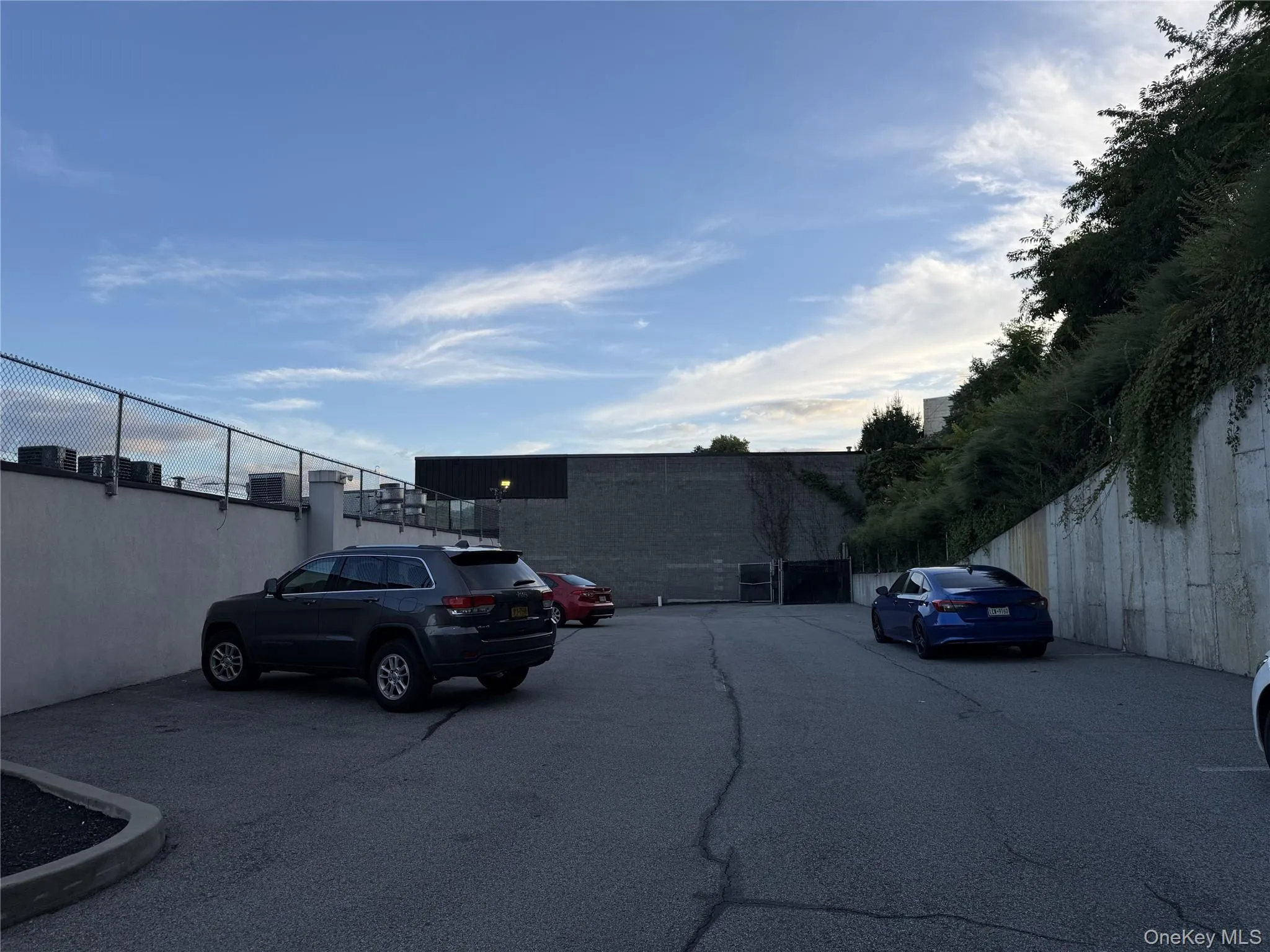 2475 Central Park Avenue, Yonkers, NY, ,Commercial Lease,For Rent,Central Park,0,1058635 2475 Central Park Avenue, Yonkers, NY, ,Commercial Lease,For Rent,Central Park,0,1058635