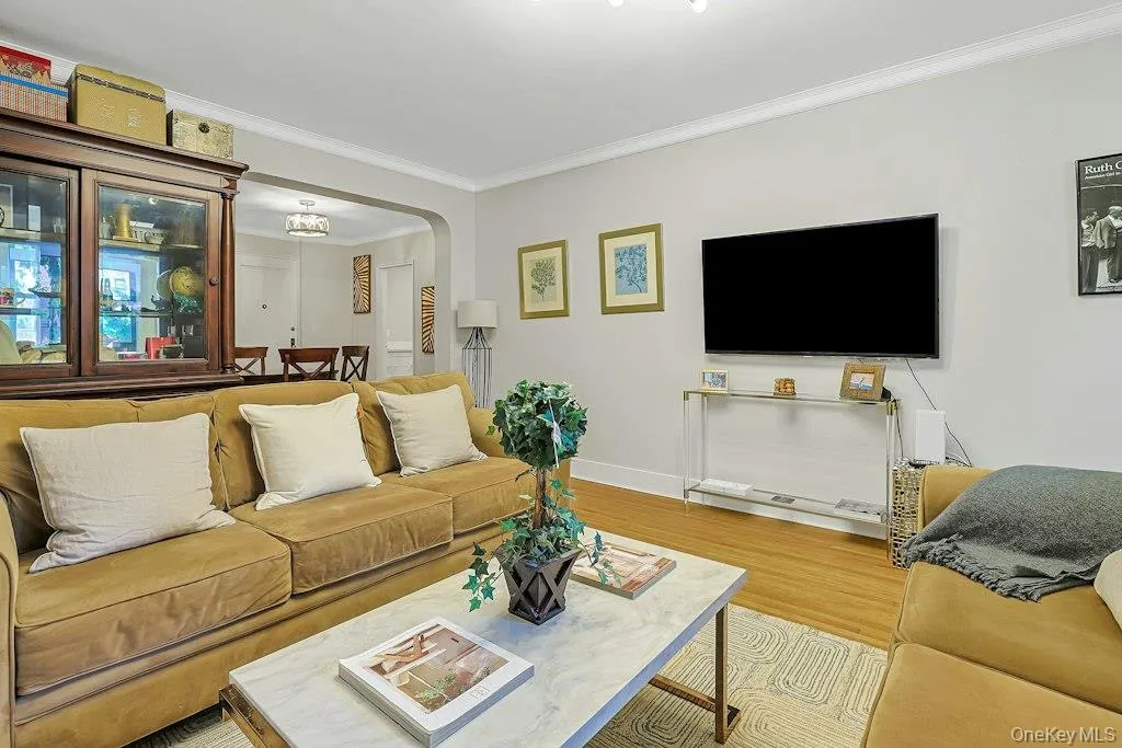 142 Garth Road, Eastchester, NY, 1 Bedroom Bedrooms, 3 Room Rooms,1 BathroomBathrooms,Residential Lease,For Rent,Garth,0,1058637 142 Garth Road, Eastchester, NY, 1 Bedroom Bedrooms, 3 Room Rooms,1 BathroomBathrooms,Residential Lease,For Rent,Garth,0,1058637