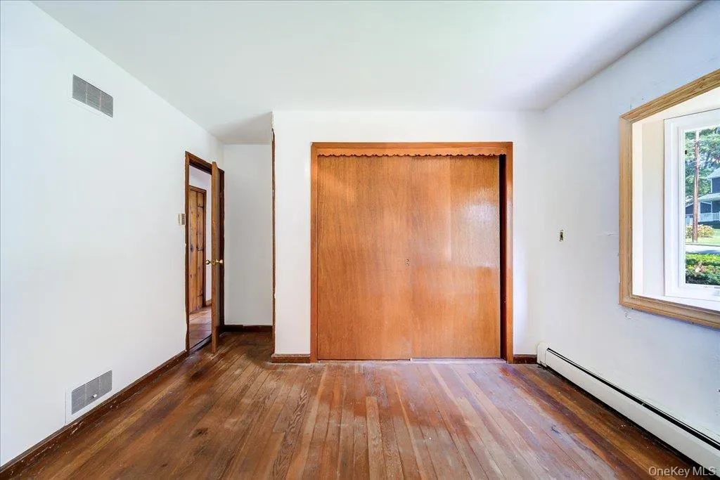 1st floor - Bedroom 2 1st floor - Bedroom 2