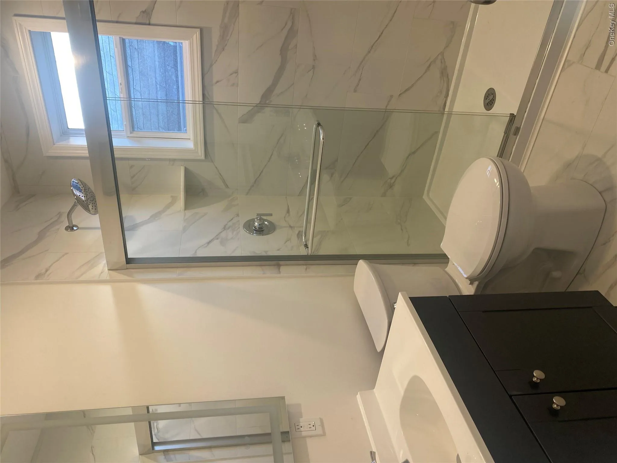 1 Park Avenue, Babylon, NY, 2 Bedroom Bedrooms, 4 Room Rooms,1 BathroomBathrooms,Residential Lease,For Rent,Park,0,1058645 1 Park Avenue, Babylon, NY, 2 Bedroom Bedrooms, 4 Room Rooms,1 BathroomBathrooms,Residential Lease,For Rent,Park,0,1058645