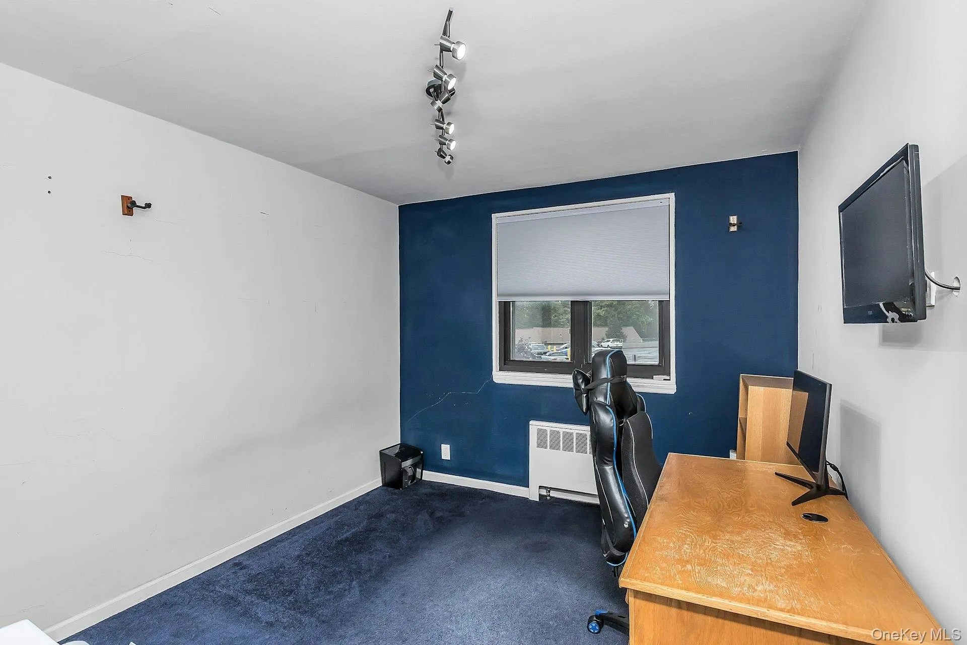 244-25 57th Drive, New York, NY, 3 Bedrooms Bedrooms, 5 Rooms Rooms,1 BathroomBathrooms,Residential,For Rent,57th,0,1058646 244-25 57th Drive, New York, NY, 3 Bedrooms Bedrooms, 5 Rooms Rooms,1 BathroomBathrooms,Residential,For Rent,57th,0,1058646