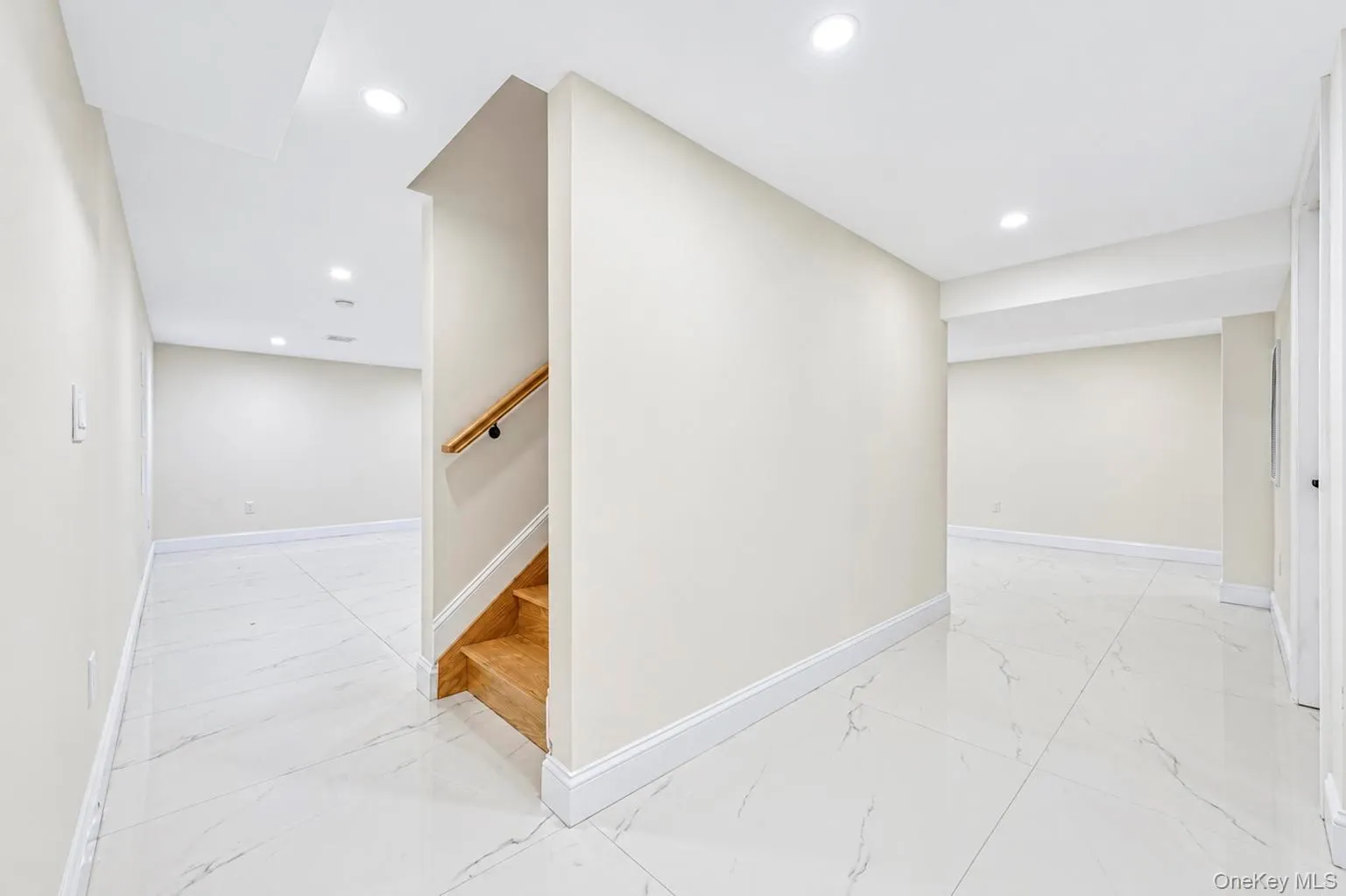 1 Magenta Street, Oyster Bay, NY, 5 Bedrooms Bedrooms, 12 Rooms Rooms,6 BathroomsBathrooms,Residential,For Rent,Magenta,0,1058647 1 Magenta Street, Oyster Bay, NY, 5 Bedrooms Bedrooms, 12 Rooms Rooms,6 BathroomsBathrooms,Residential,For Rent,Magenta,0,1058647