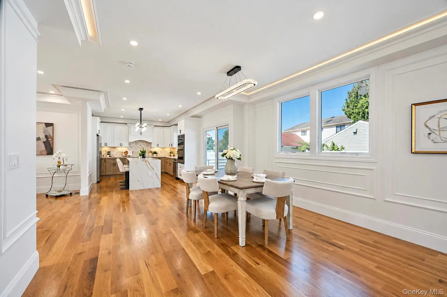 1 Magenta Street, Oyster Bay, NY, 5 Bedrooms Bedrooms, 12 Rooms Rooms,6 BathroomsBathrooms,Residential,For Rent,Magenta,0,1058647 1 Magenta Street, Oyster Bay, NY, 5 Bedrooms Bedrooms, 12 Rooms Rooms,6 BathroomsBathrooms,Residential,For Rent,Magenta,0,1058647