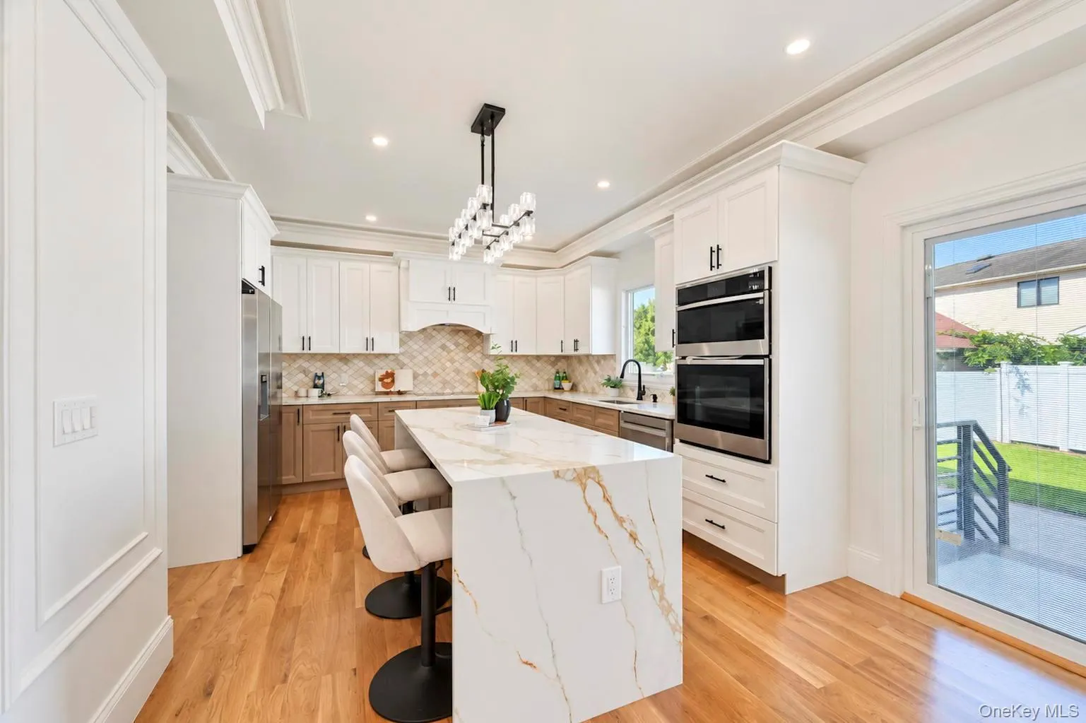 1 Magenta Street, Oyster Bay, NY, 5 Bedrooms Bedrooms, 12 Rooms Rooms,6 BathroomsBathrooms,Residential,For Rent,Magenta,0,1058647 1 Magenta Street, Oyster Bay, NY, 5 Bedrooms Bedrooms, 12 Rooms Rooms,6 BathroomsBathrooms,Residential,For Rent,Magenta,0,1058647