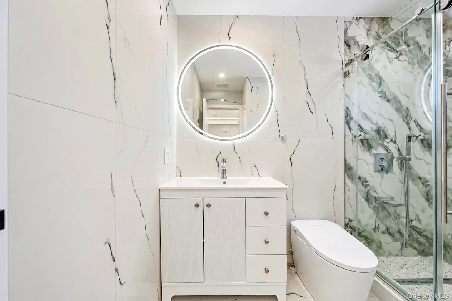 1 Magenta Street, Oyster Bay, NY, 5 Bedrooms Bedrooms, 12 Rooms Rooms,6 BathroomsBathrooms,Residential,For Rent,Magenta,0,1058647 1 Magenta Street, Oyster Bay, NY, 5 Bedrooms Bedrooms, 12 Rooms Rooms,6 BathroomsBathrooms,Residential,For Rent,Magenta,0,1058647