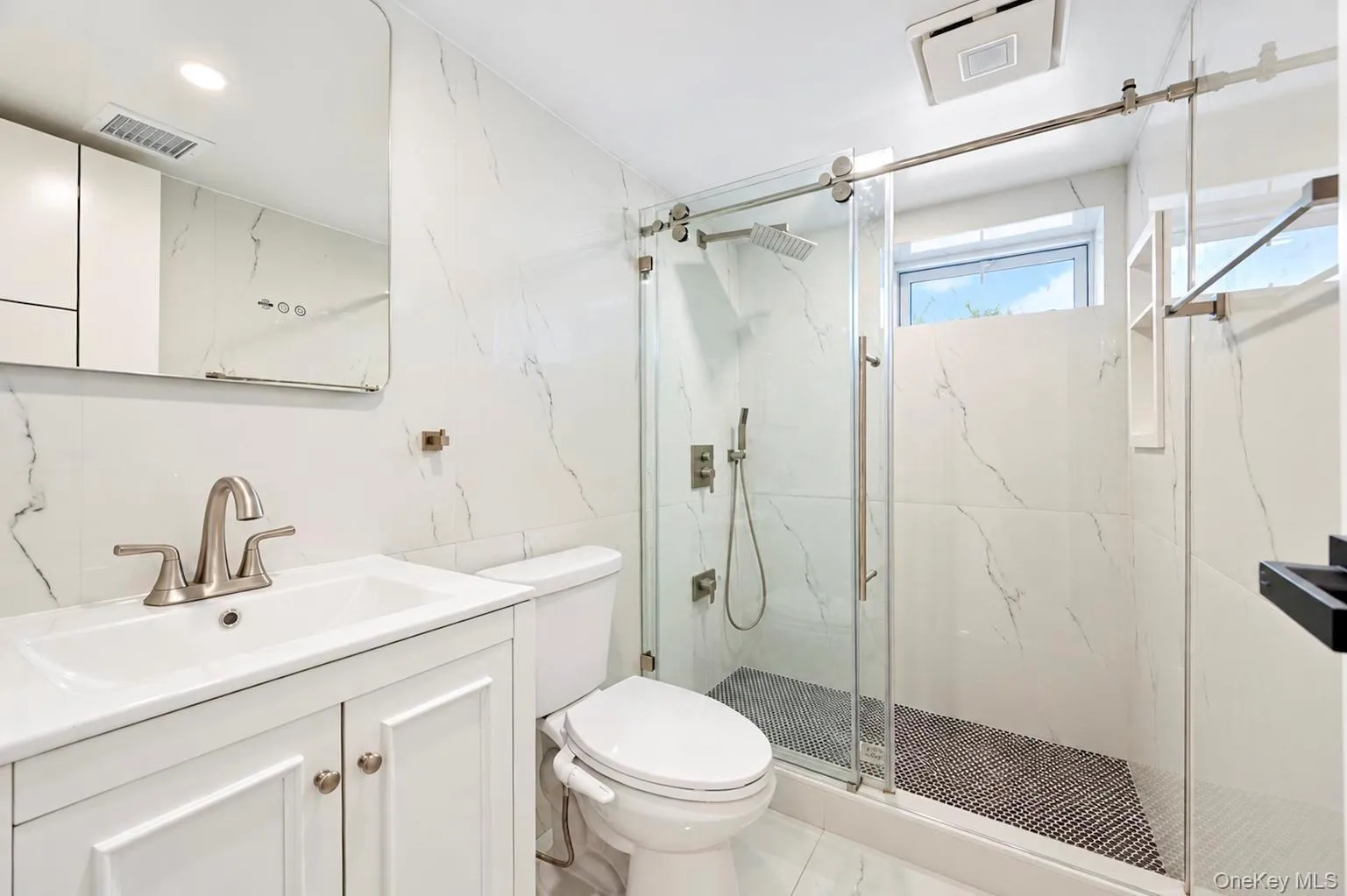 1 Magenta Street, Oyster Bay, NY, 5 Bedrooms Bedrooms, 12 Rooms Rooms,6 BathroomsBathrooms,Residential,For Rent,Magenta,0,1058647 1 Magenta Street, Oyster Bay, NY, 5 Bedrooms Bedrooms, 12 Rooms Rooms,6 BathroomsBathrooms,Residential,For Rent,Magenta,0,1058647