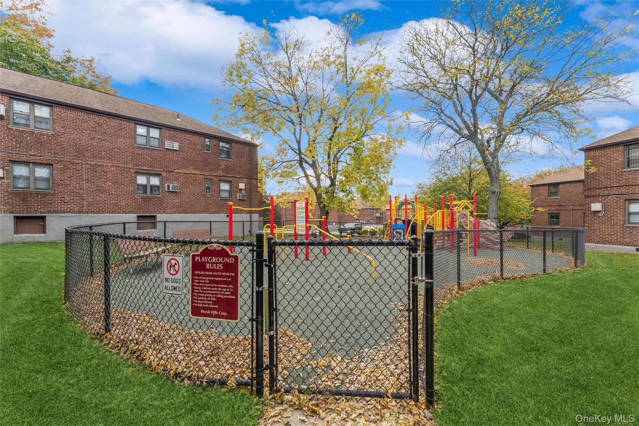 244-25 57th Drive, New York, NY, 3 Bedrooms Bedrooms, 5 Rooms Rooms,1 BathroomBathrooms,Residential,For Rent,57th,0,1058649 244-25 57th Drive, New York, NY, 3 Bedrooms Bedrooms, 5 Rooms Rooms,1 BathroomBathrooms,Residential,For Rent,57th,0,1058649