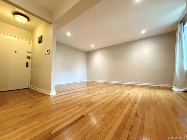 UNIT DOOR UNIT DOOR