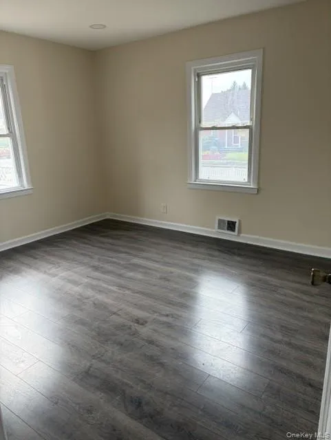 916 Center Drive, Hempstead, NY, 4 Bedroom Bedrooms, 6 Room Rooms,2 BathroomBathrooms,Residential Lease,For Rent,Center,0,1058653 916 Center Drive, Hempstead, NY, 4 Bedroom Bedrooms, 6 Room Rooms,2 BathroomBathrooms,Residential Lease,For Rent,Center,0,1058653