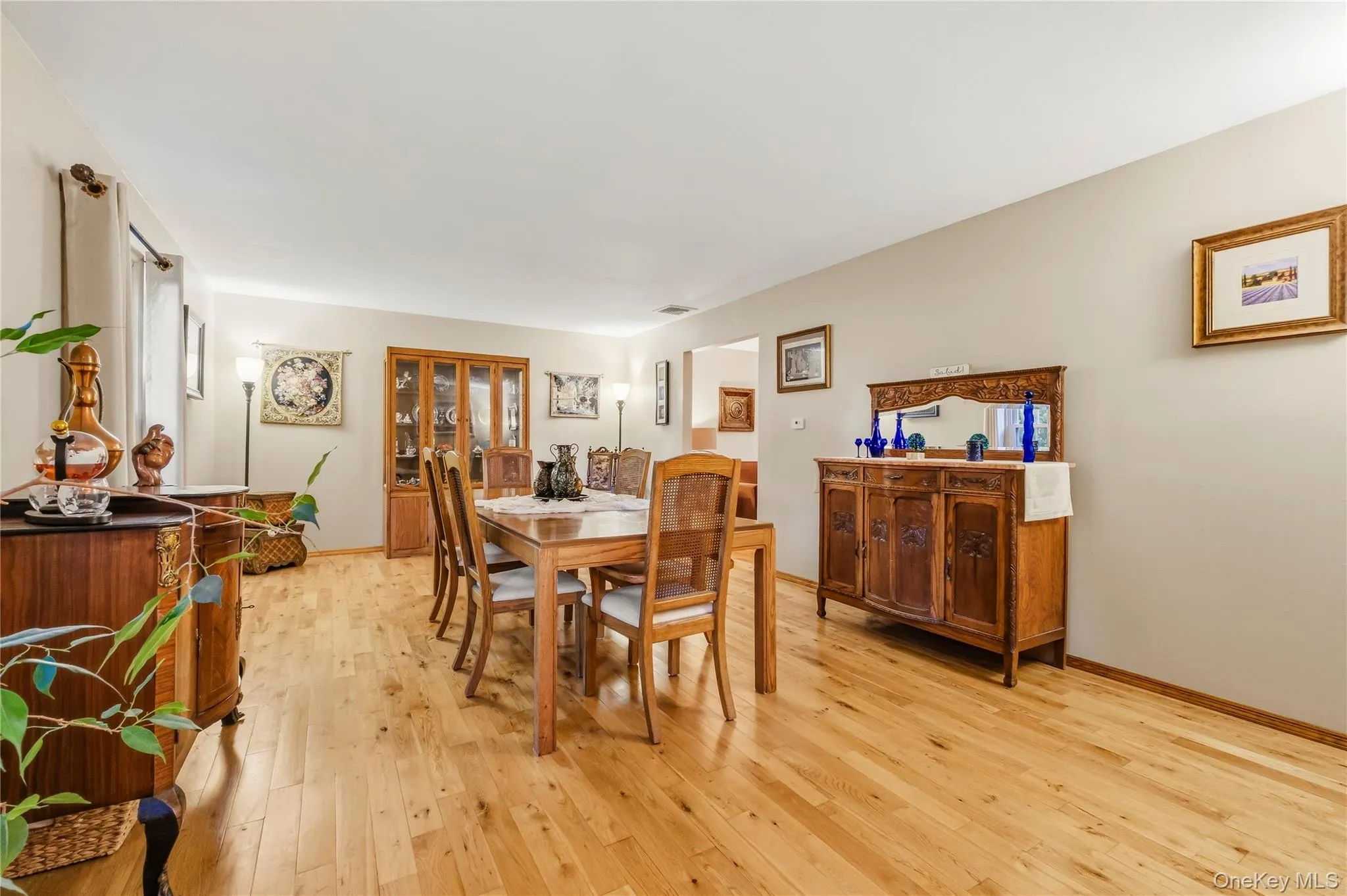 54 Christine Court, East Fishkill, NY, 4 Bedrooms Bedrooms, 9 Rooms Rooms,2 BathroomsBathrooms,Residential,For Rent,Christine,0,1058654 54 Christine Court, East Fishkill, NY, 4 Bedrooms Bedrooms, 9 Rooms Rooms,2 BathroomsBathrooms,Residential,For Rent,Christine,0,1058654