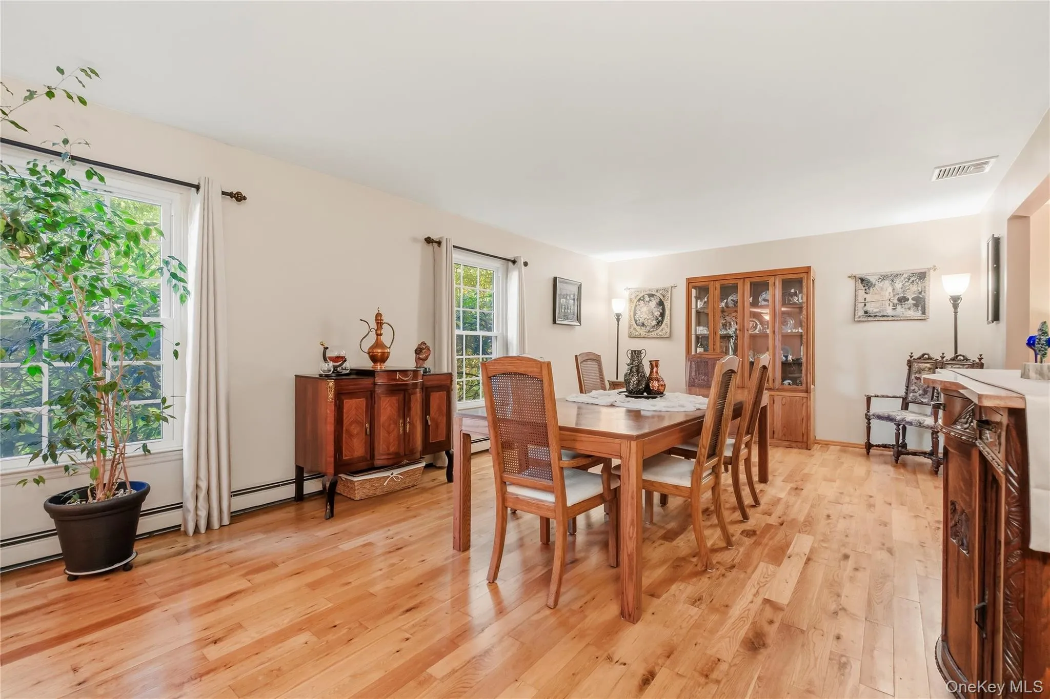 54 Christine Court, East Fishkill, NY, 4 Bedrooms Bedrooms, 9 Rooms Rooms,2 BathroomsBathrooms,Residential,For Rent,Christine,0,1058654 54 Christine Court, East Fishkill, NY, 4 Bedrooms Bedrooms, 9 Rooms Rooms,2 BathroomsBathrooms,Residential,For Rent,Christine,0,1058654