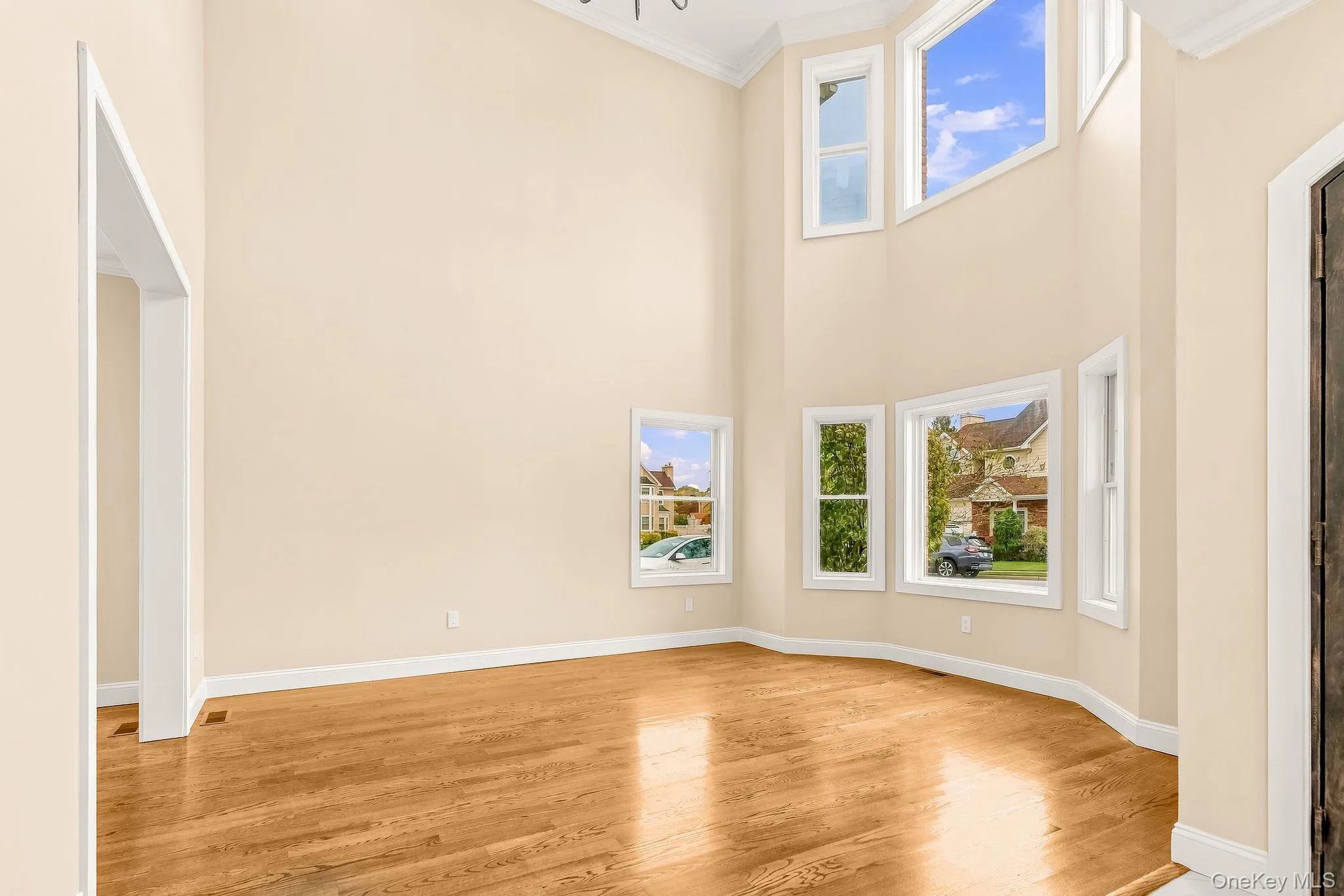 4 Corin Court, Oyster Bay, NY, 4 Bedrooms Bedrooms, 8 Rooms Rooms,3 BathroomsBathrooms,Residential,For Rent,Corin,0,1058662 4 Corin Court, Oyster Bay, NY, 4 Bedrooms Bedrooms, 8 Rooms Rooms,3 BathroomsBathrooms,Residential,For Rent,Corin,0,1058662