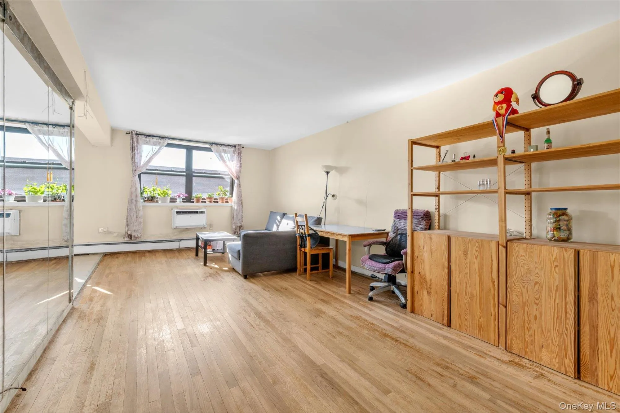 99-05 59Ave, New York, NY, 1 Bedroom Bedrooms, 4 Rooms Rooms,1 BathroomBathrooms,Residential,For Rent,59Ave,0,1058664 99-05 59Ave, New York, NY, 1 Bedroom Bedrooms, 4 Rooms Rooms,1 BathroomBathrooms,Residential,For Rent,59Ave,0,1058664