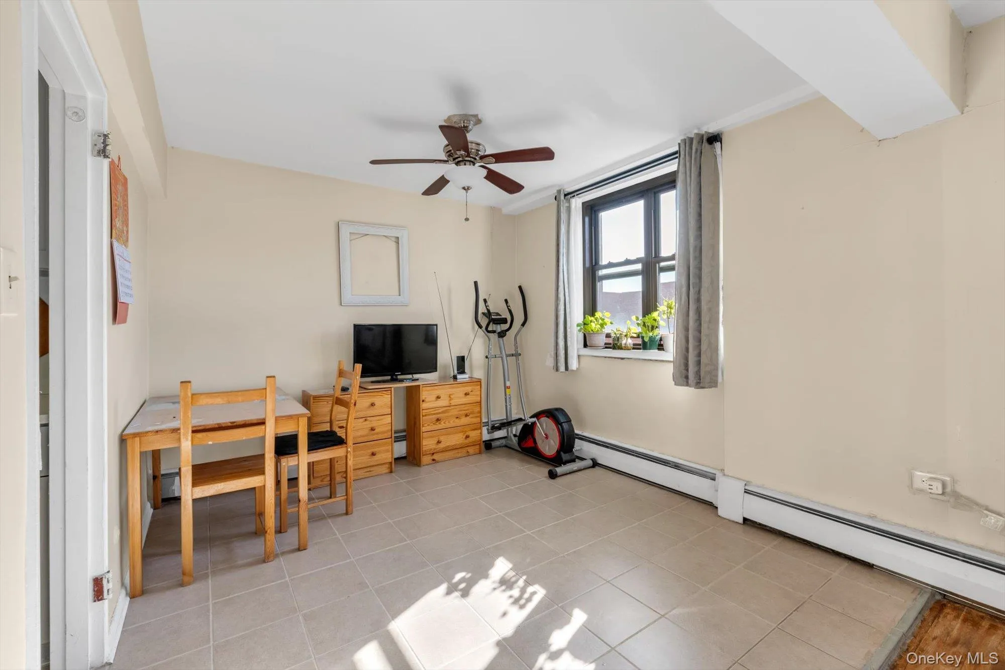99-05 59Ave, New York, NY, 1 Bedroom Bedrooms, 4 Rooms Rooms,1 BathroomBathrooms,Residential,For Rent,59Ave,0,1058664 99-05 59Ave, New York, NY, 1 Bedroom Bedrooms, 4 Rooms Rooms,1 BathroomBathrooms,Residential,For Rent,59Ave,0,1058664