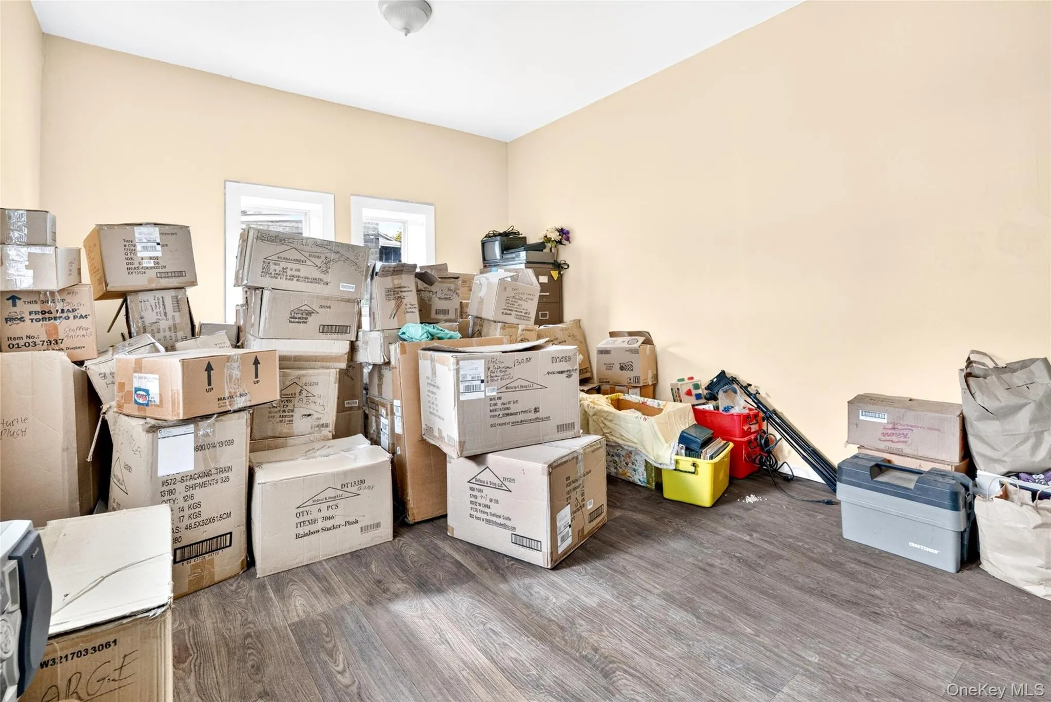 54 Western Avenue, Middletown, NY, 2 Bedrooms Bedrooms, 6 Rooms Rooms,1 BathroomBathrooms,Residential,For Rent,Western,0,1058671 54 Western Avenue, Middletown, NY, 2 Bedrooms Bedrooms, 6 Rooms Rooms,1 BathroomBathrooms,Residential,For Rent,Western,0,1058671