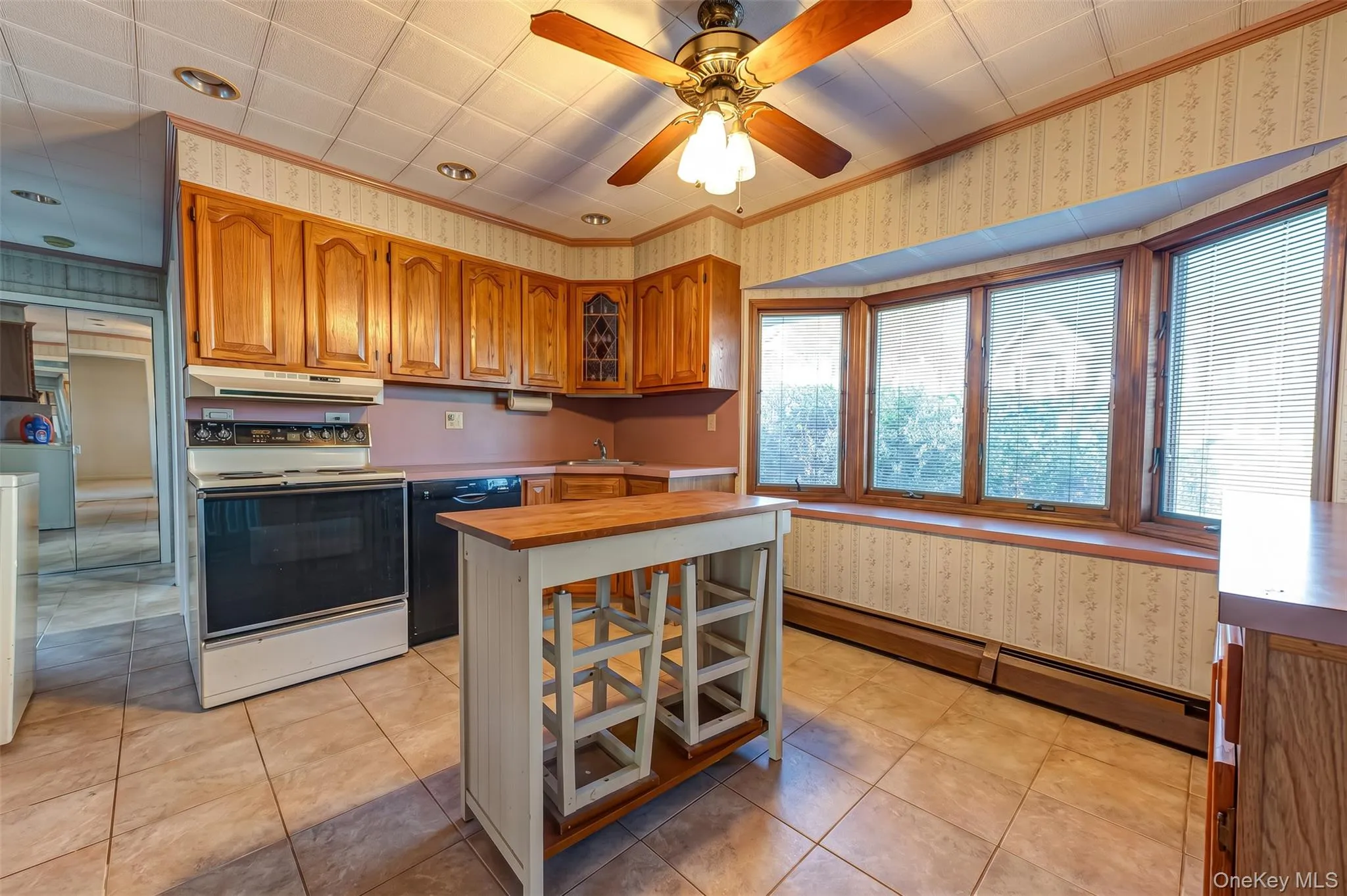 32 Swing Lane, Hempstead, NY, 5 Bedrooms Bedrooms, 9 Rooms Rooms,1 BathroomBathrooms,Residential,For Rent,Swing,0,1058672 32 Swing Lane, Hempstead, NY, 5 Bedrooms Bedrooms, 9 Rooms Rooms,1 BathroomBathrooms,Residential,For Rent,Swing,0,1058672