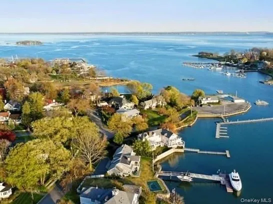 1035 Shore Acres Drive, Rye Town, NY, 4 Bedrooms Bedrooms, 9 Rooms Rooms,3 BathroomsBathrooms,Residential Lease,For Rent,Shore Acres,0,1058674 1035 Shore Acres Drive, Rye Town, NY, 4 Bedrooms Bedrooms, 9 Rooms Rooms,3 BathroomsBathrooms,Residential Lease,For Rent,Shore Acres,0,1058674
