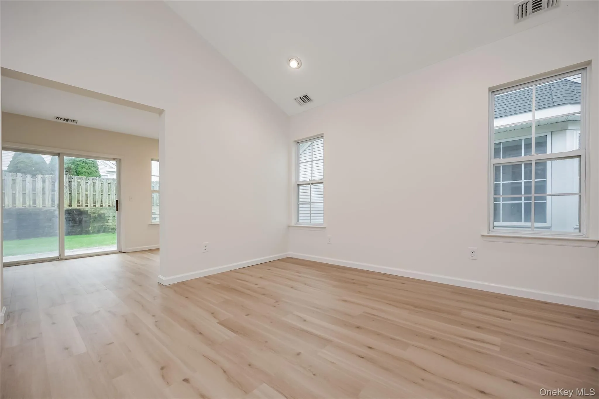 14 Sophia Drive, Brookhaven, NY, 2 Bedrooms Bedrooms, 5 Rooms Rooms,2 BathroomsBathrooms,Residential,For Rent,Sophia,0,1058675 14 Sophia Drive, Brookhaven, NY, 2 Bedrooms Bedrooms, 5 Rooms Rooms,2 BathroomsBathrooms,Residential,For Rent,Sophia,0,1058675