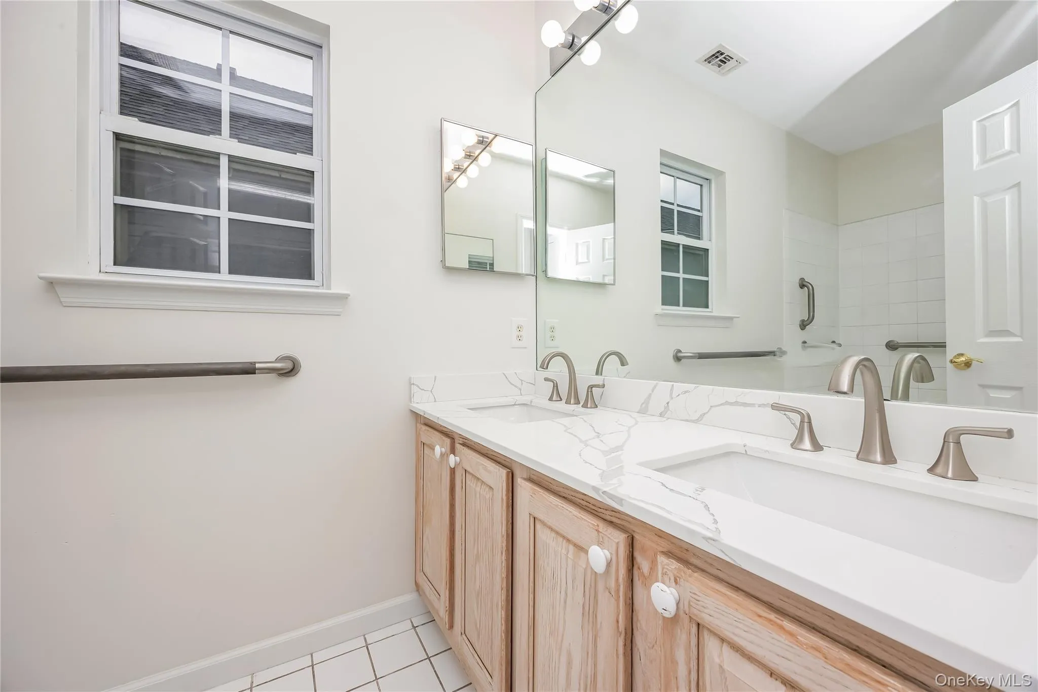 14 Sophia Drive, Brookhaven, NY, 2 Bedrooms Bedrooms, 5 Rooms Rooms,2 BathroomsBathrooms,Residential,For Rent,Sophia,0,1058675 14 Sophia Drive, Brookhaven, NY, 2 Bedrooms Bedrooms, 5 Rooms Rooms,2 BathroomsBathrooms,Residential,For Rent,Sophia,0,1058675