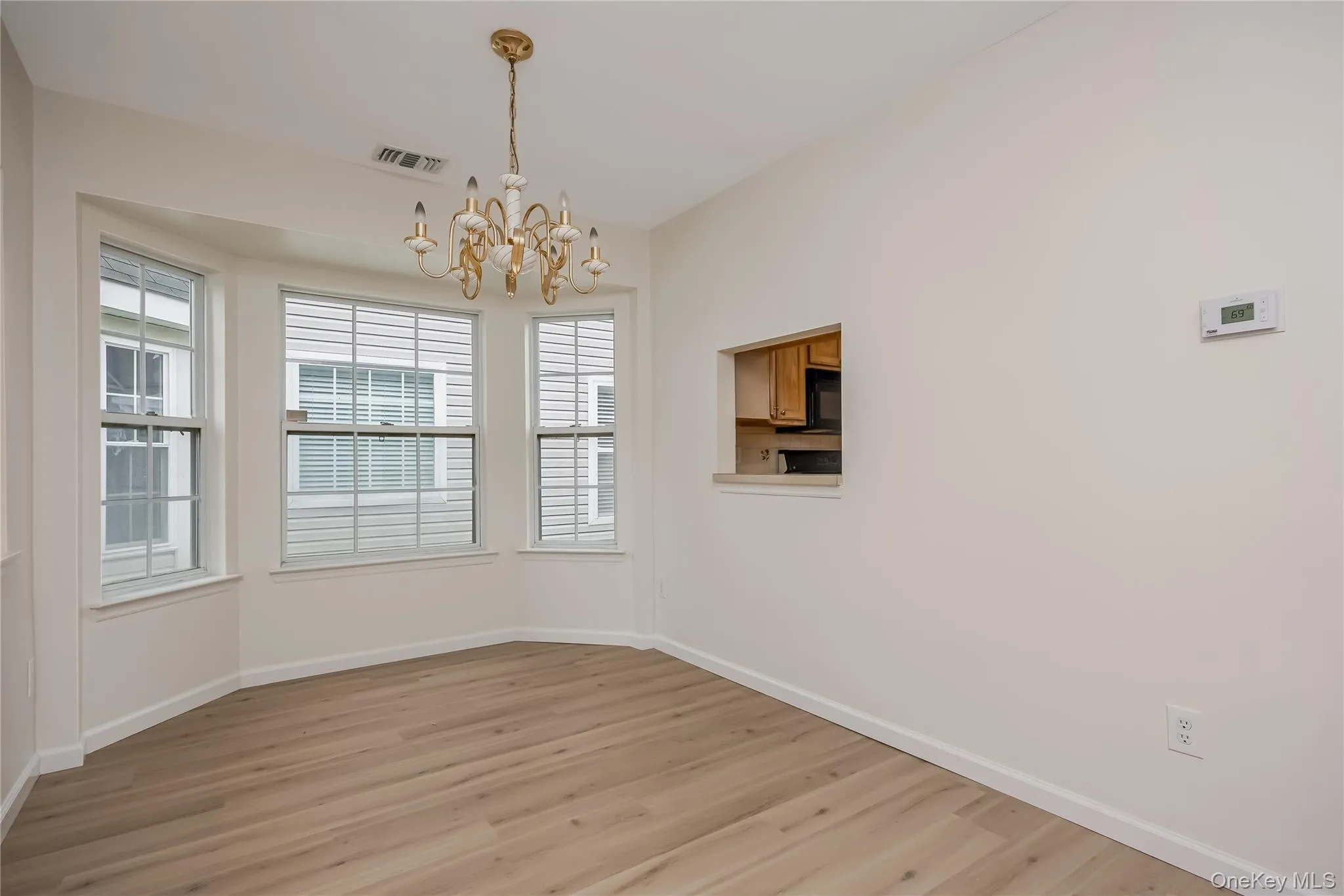14 Sophia Drive, Brookhaven, NY, 2 Bedrooms Bedrooms, 5 Rooms Rooms,2 BathroomsBathrooms,Residential,For Rent,Sophia,0,1058675 14 Sophia Drive, Brookhaven, NY, 2 Bedrooms Bedrooms, 5 Rooms Rooms,2 BathroomsBathrooms,Residential,For Rent,Sophia,0,1058675