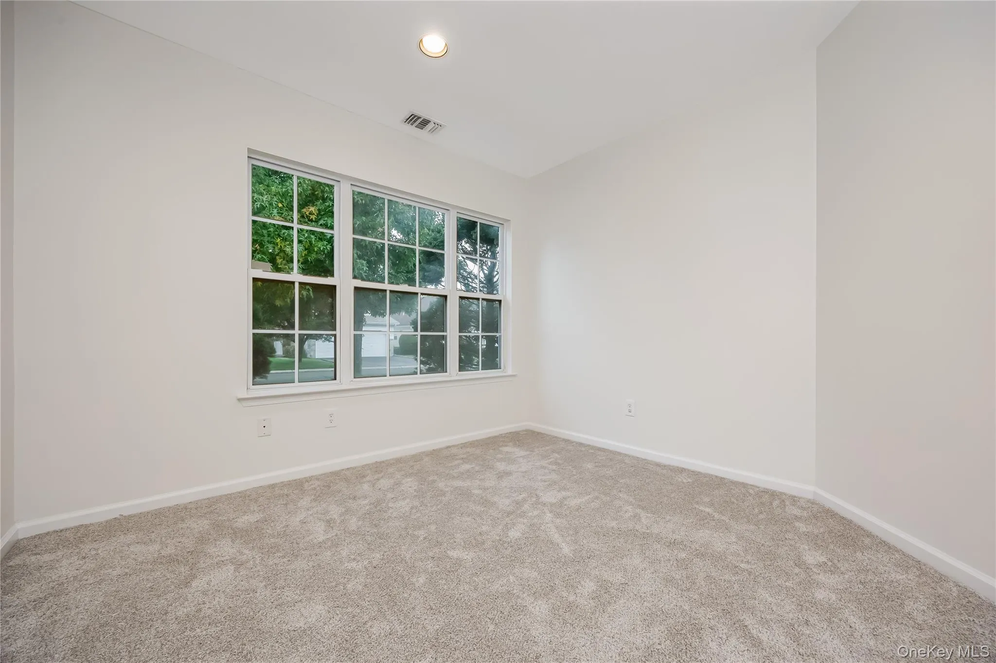 14 Sophia Drive, Brookhaven, NY, 2 Bedrooms Bedrooms, 5 Rooms Rooms,2 BathroomsBathrooms,Residential,For Rent,Sophia,0,1058675 14 Sophia Drive, Brookhaven, NY, 2 Bedrooms Bedrooms, 5 Rooms Rooms,2 BathroomsBathrooms,Residential,For Rent,Sophia,0,1058675