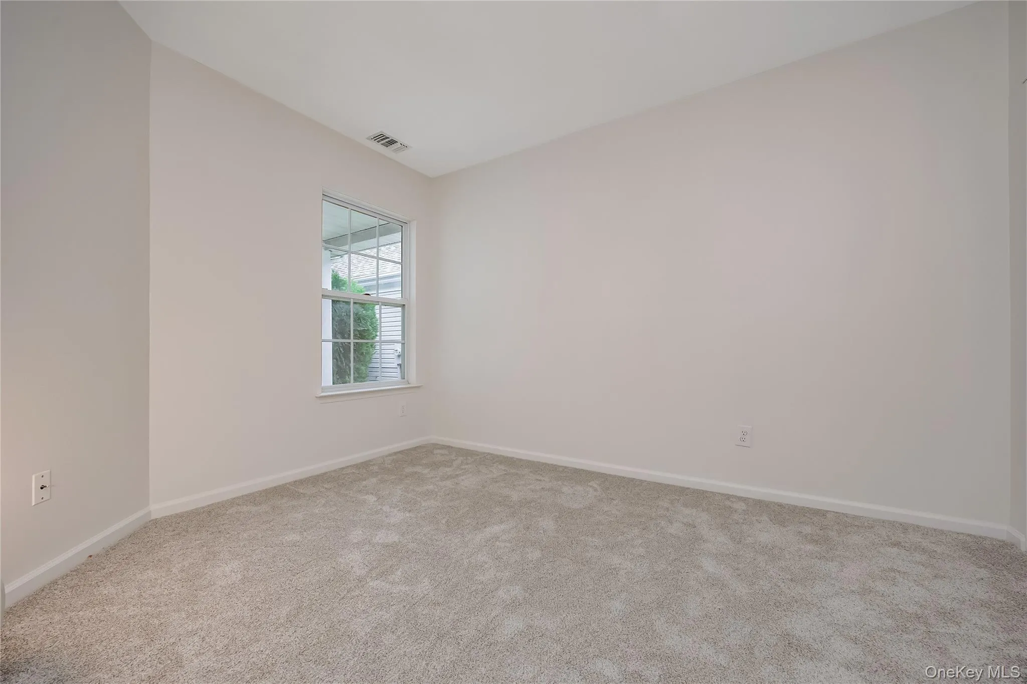 14 Sophia Drive, Brookhaven, NY, 2 Bedrooms Bedrooms, 5 Rooms Rooms,2 BathroomsBathrooms,Residential,For Rent,Sophia,0,1058675 14 Sophia Drive, Brookhaven, NY, 2 Bedrooms Bedrooms, 5 Rooms Rooms,2 BathroomsBathrooms,Residential,For Rent,Sophia,0,1058675